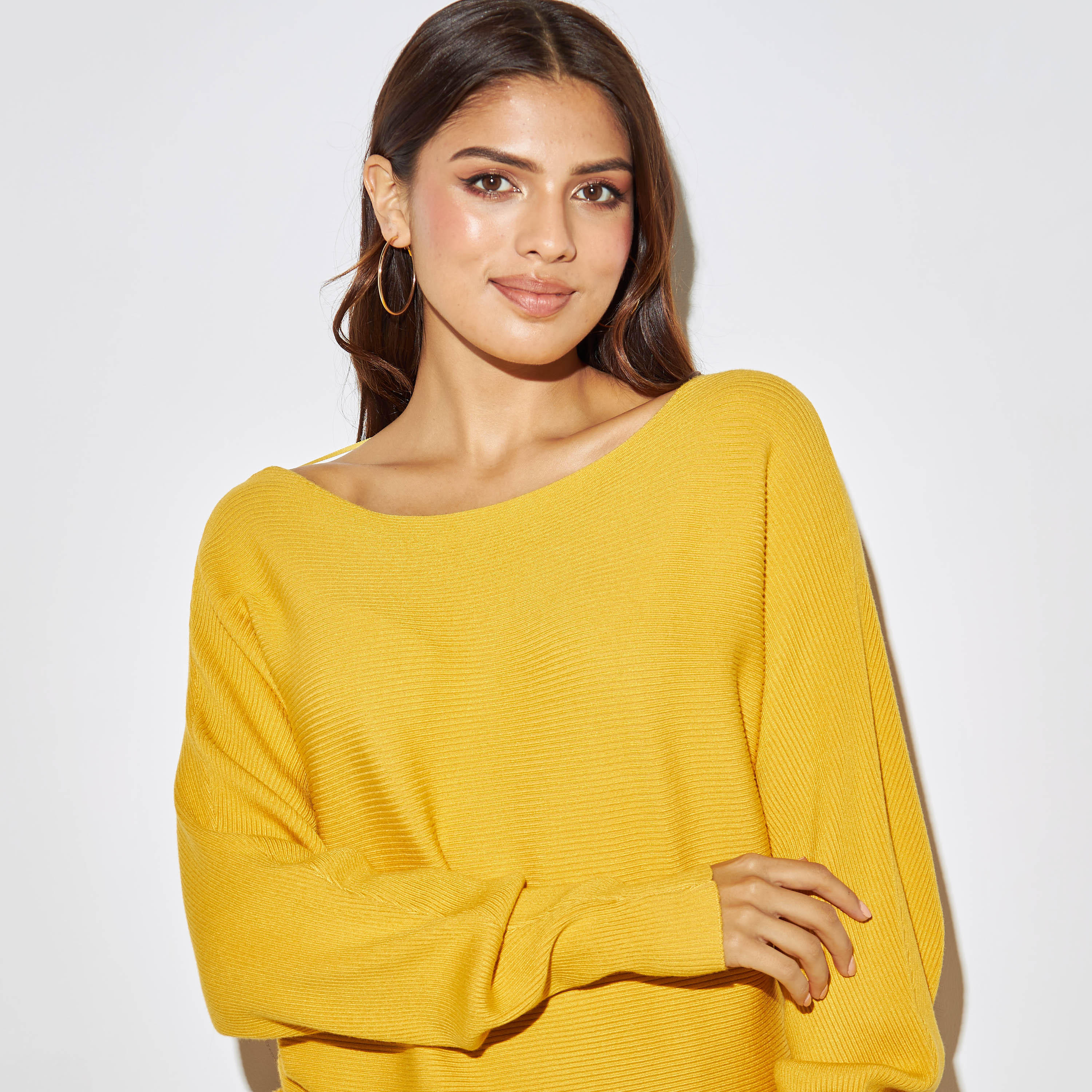 تيشيرت بارز الملمس بياقة مستديرة وأكمام واسعة-women-clothing-tshirts-image-16