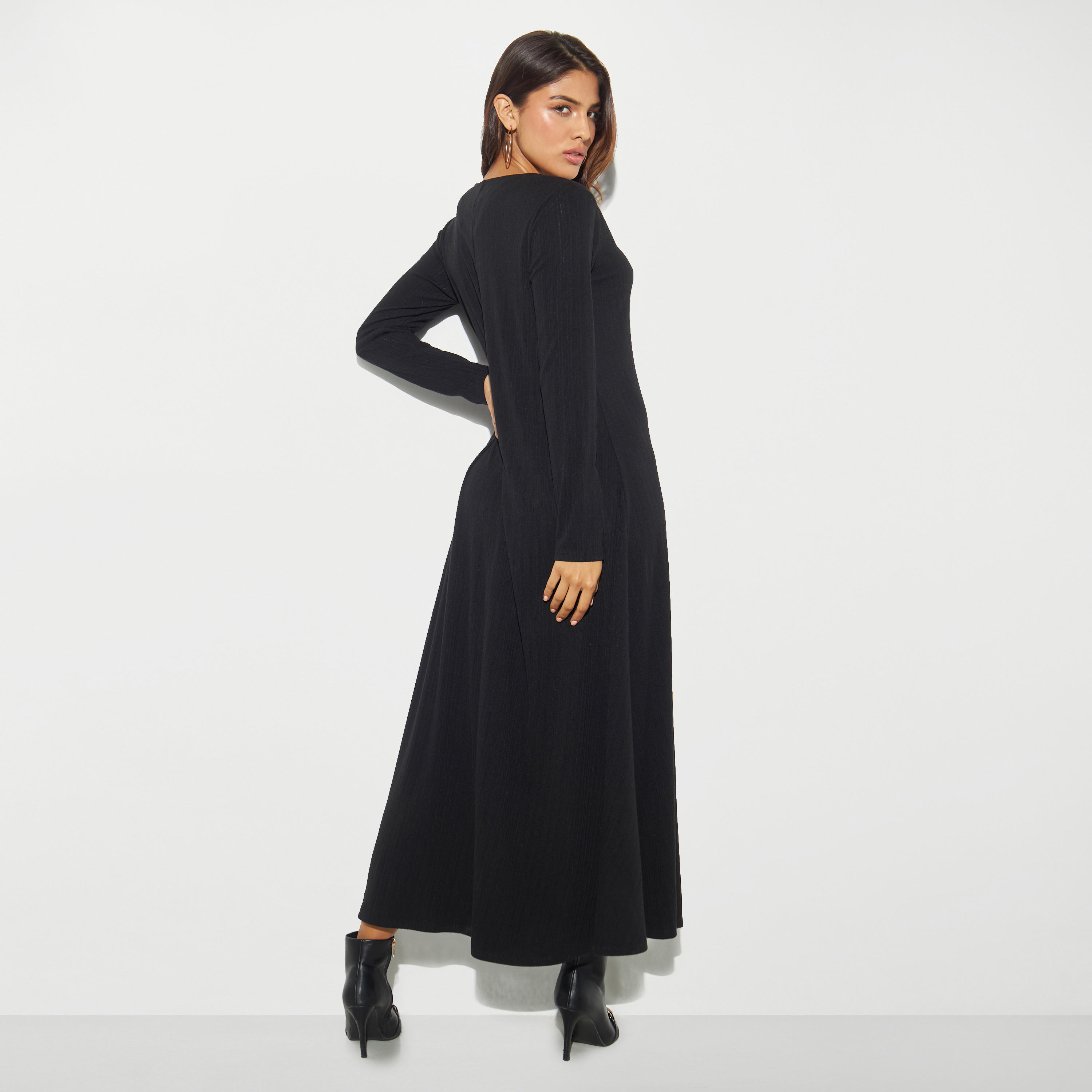 فستان إيه لاين ميدي مضلّع بياقة مستديرة وأكمام طويلة-women-clothing-dresses-image-3