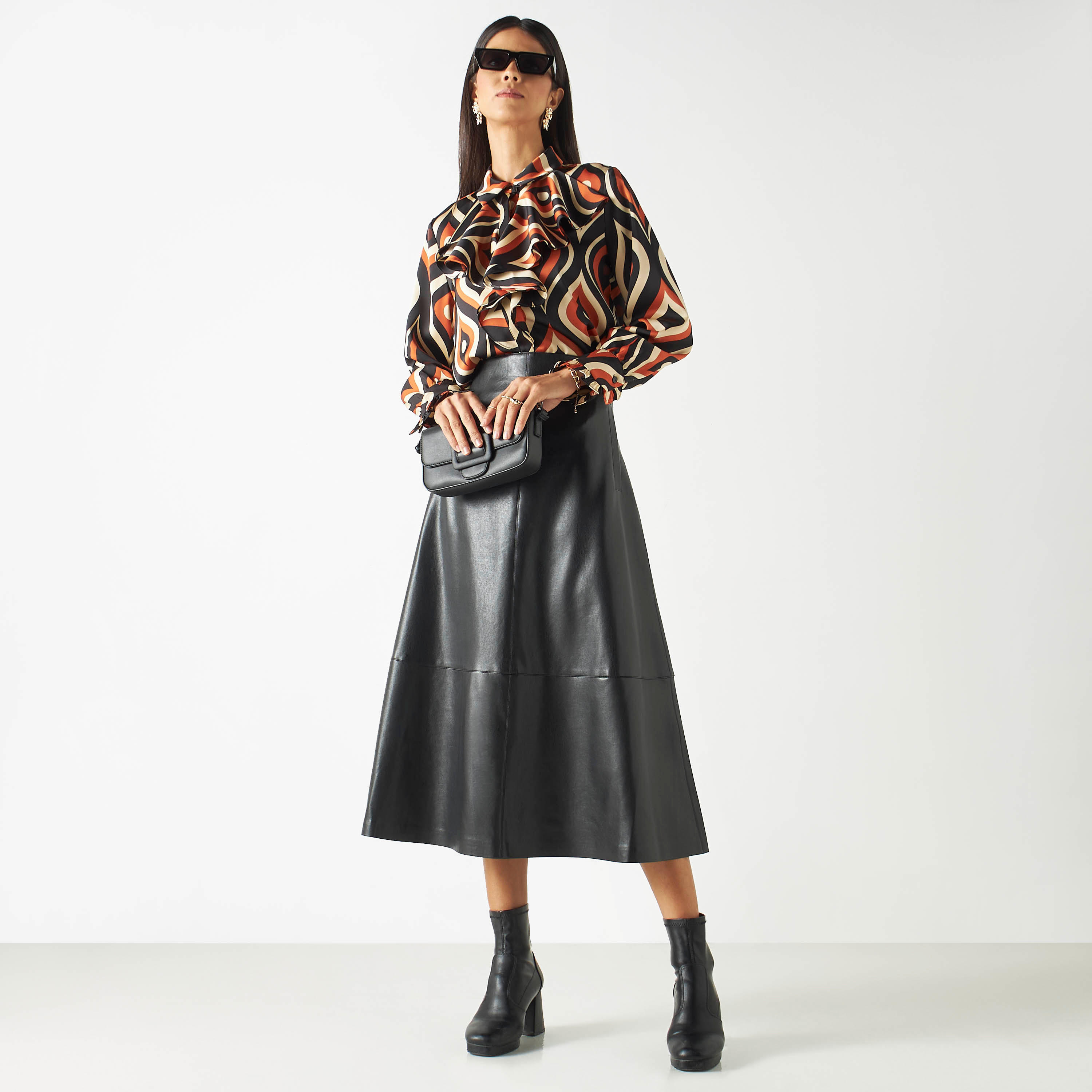قميص سادة بتفاصيل كشكش وأكمام طويلة-women-clothing-shirtsandblouses-shirts-image-2