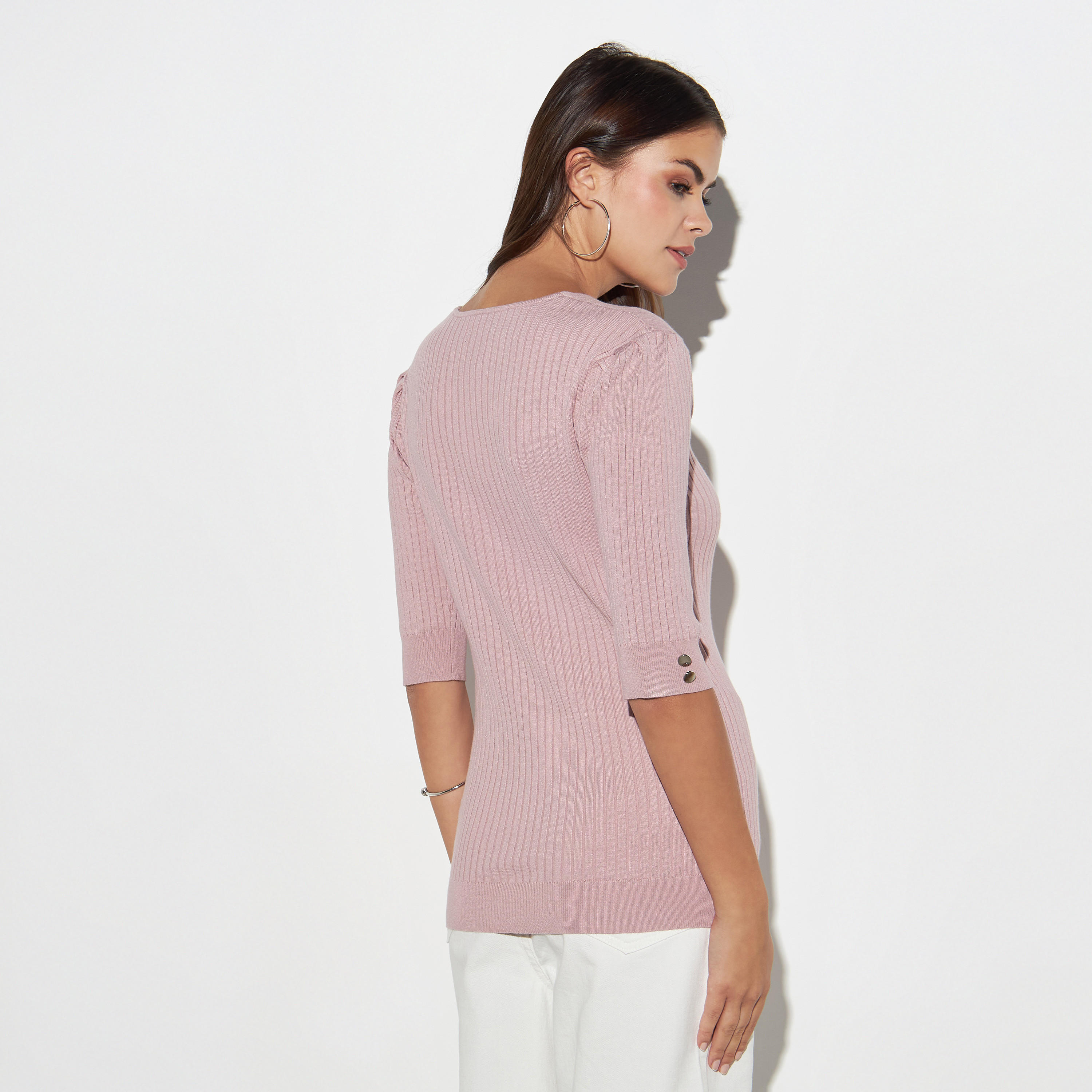 بلوزة بارزة الملمس بأكمام قصيرة وياقة V-women-clothing-tshirts-image-4