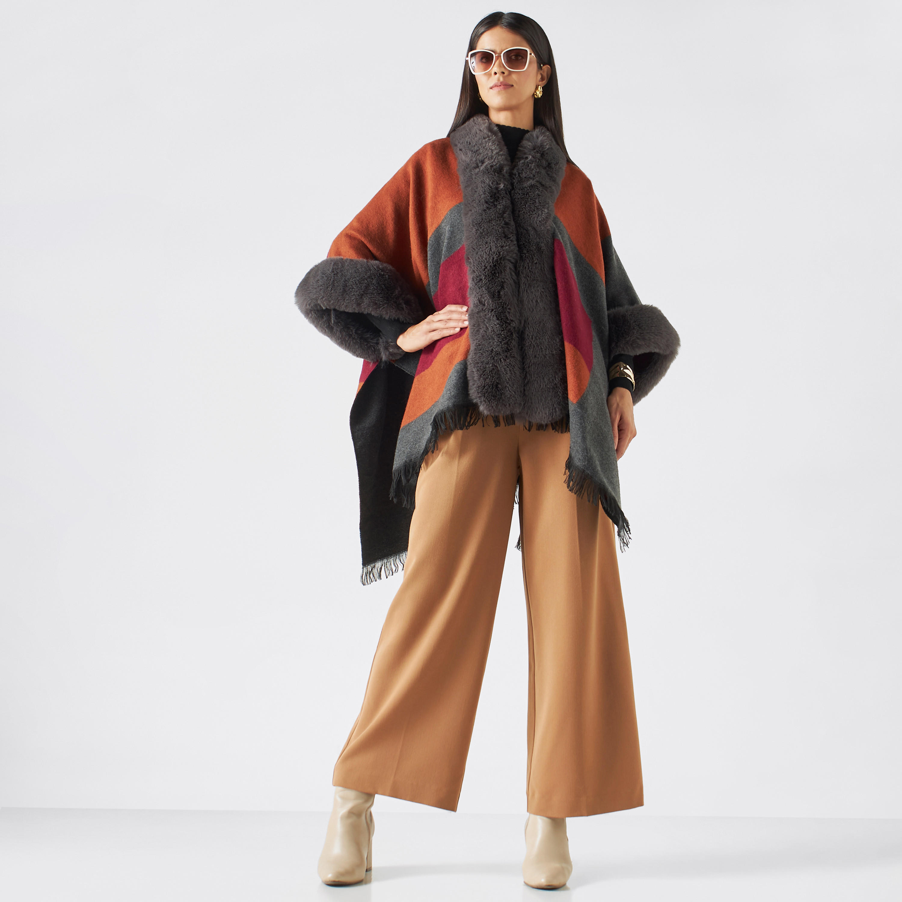 سترة كاروهات بارزة الملمس بتفاصيل مخملية وحواف شراشيب-women-clothing-shirtsandblouses-blouses-image-2