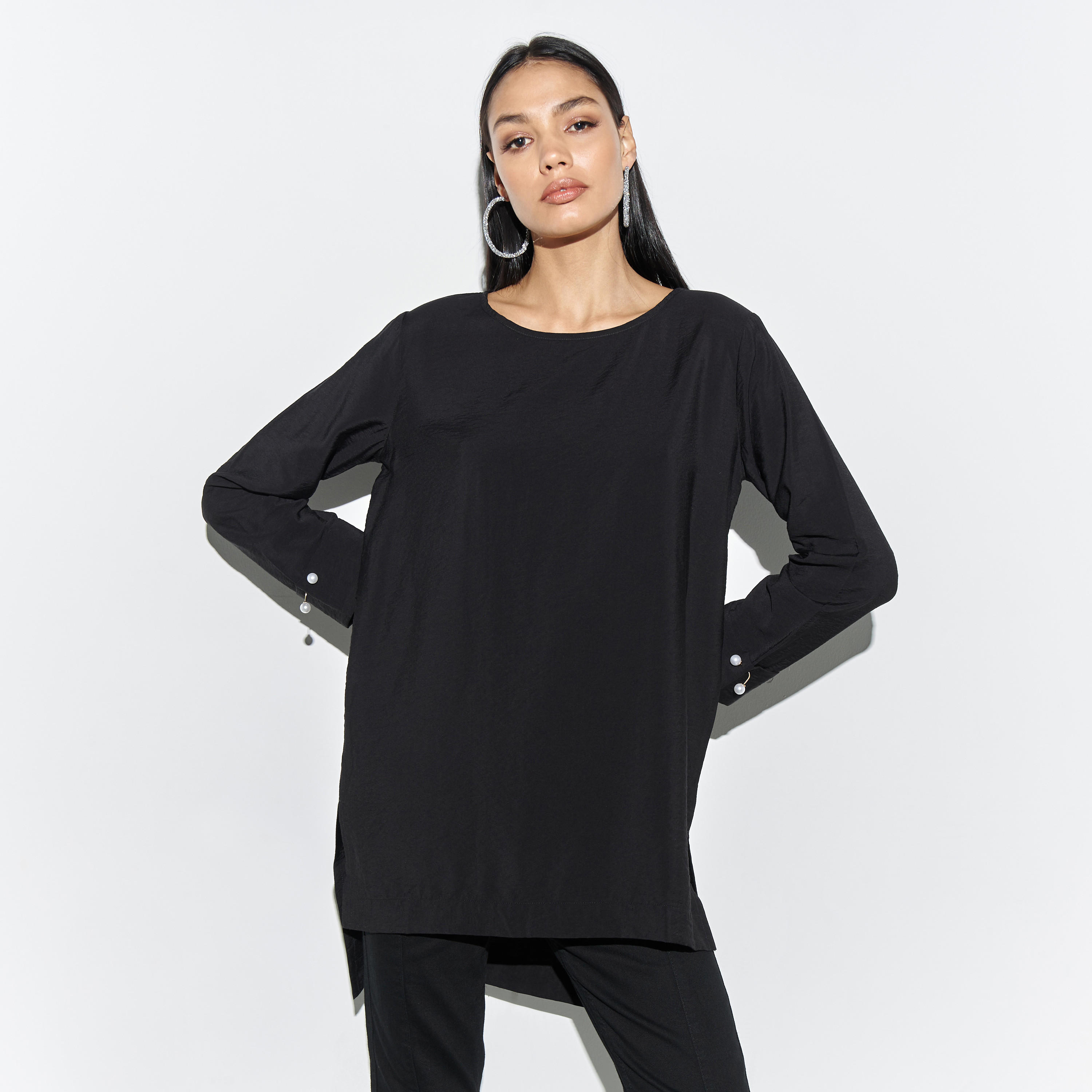Solid High Low Top with Long Sleeves-women-clothing-shirtsandblouses-blouses-image-2