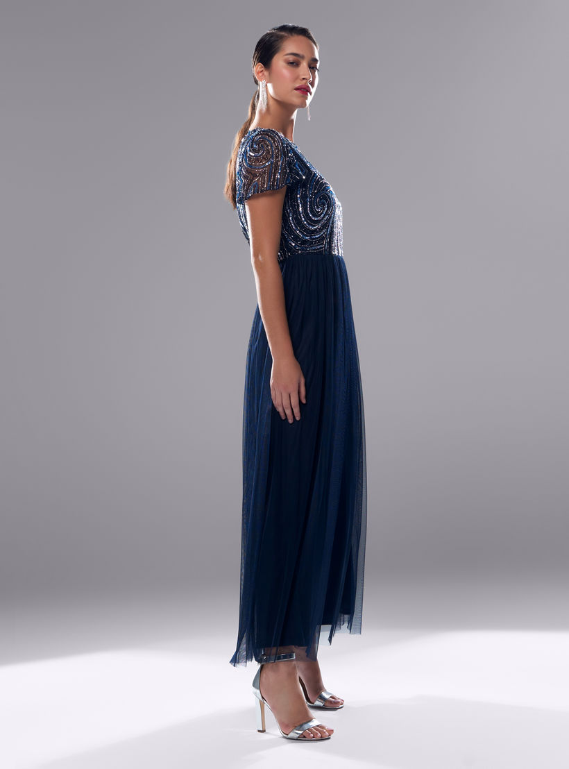 فستان طويل مزين بياقة مستديرة وأكمام قصيرة-women-clothing-dresses-image-2