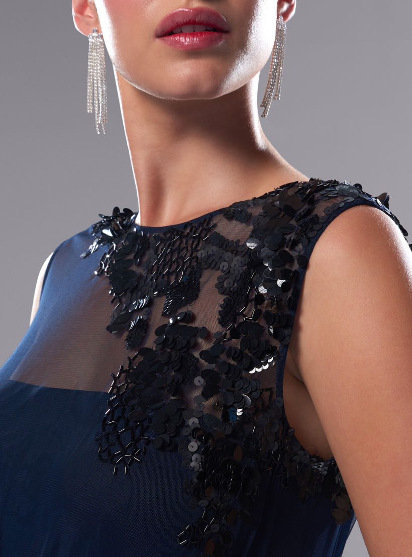 فستان طويل مزيّن دون أكمام بياقة مستديرة-women-clothing-dresses-image-4