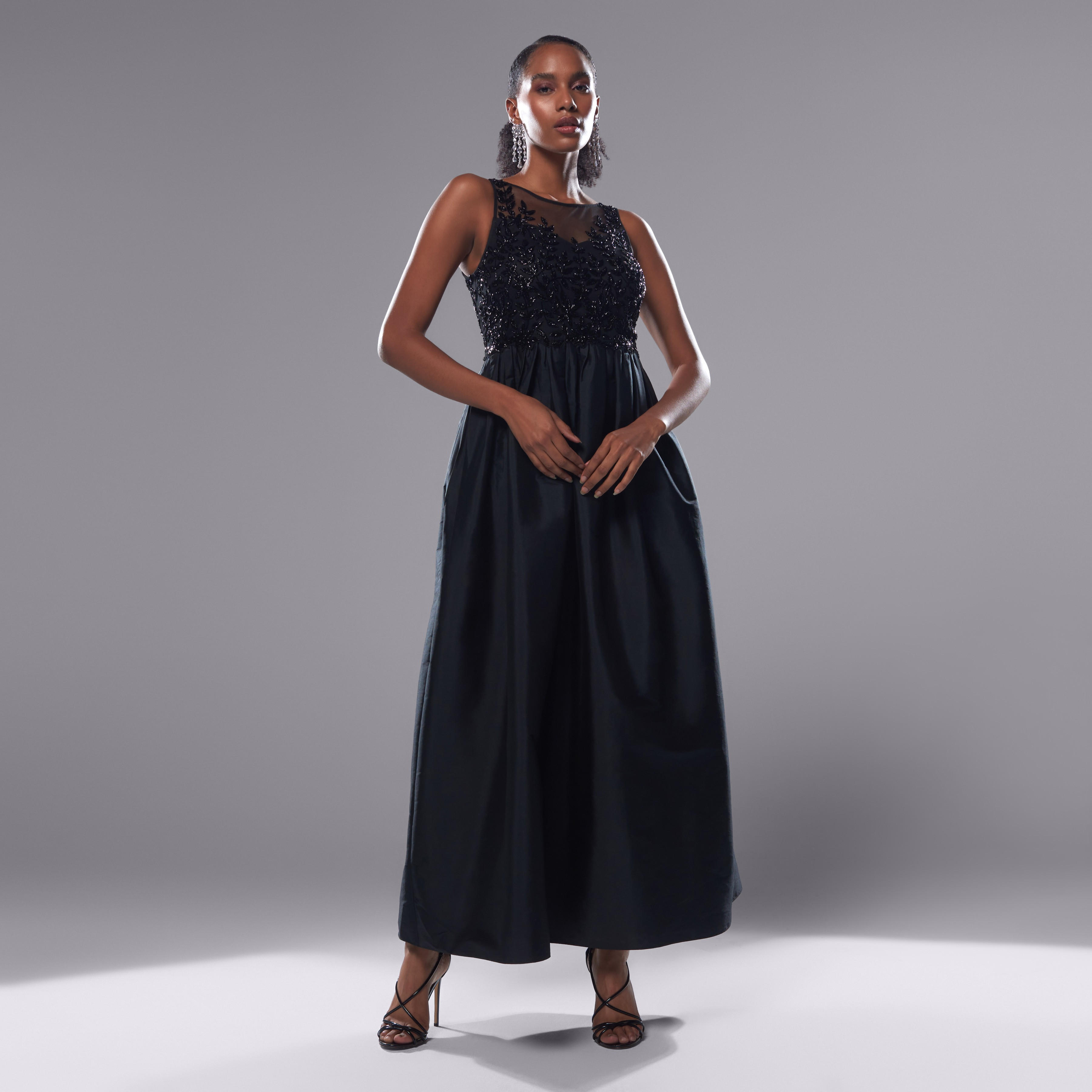 فستان طويل مزيّن دون أكمام-women-clothing-dresses-image-1