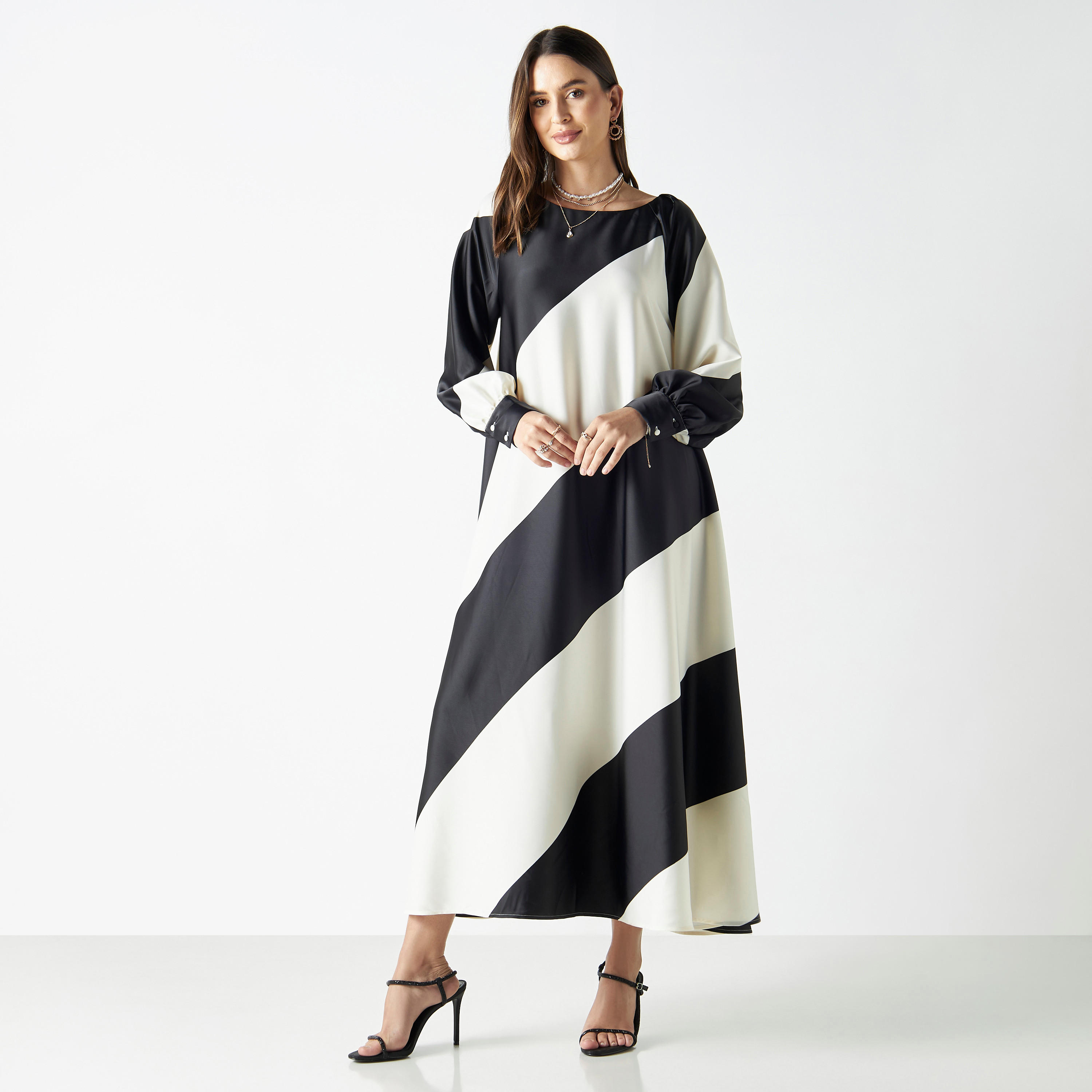 فستان ماكسي واسع بطبعات وأكمام طويلة-women-clothing-dresses-image-4