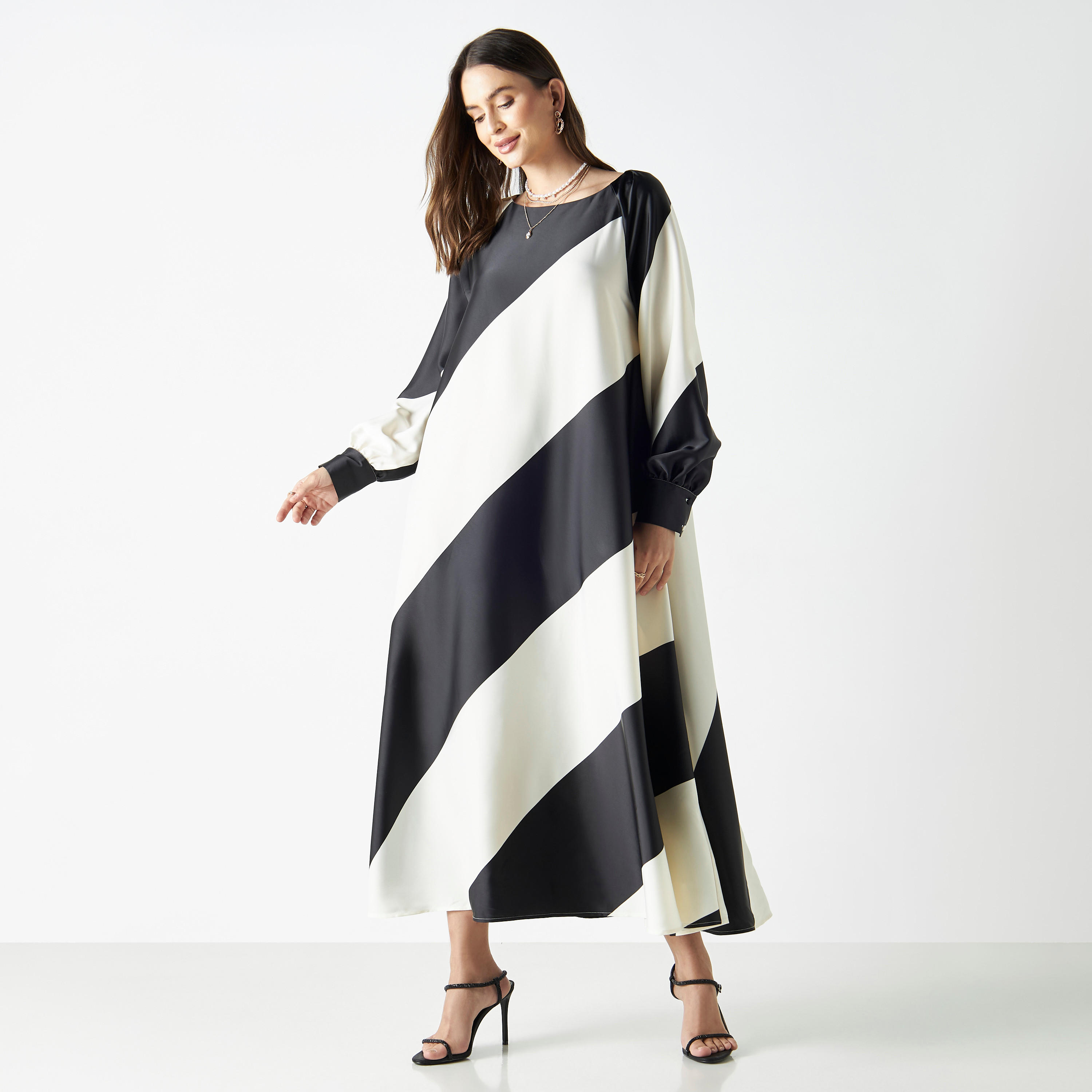 فستان ماكسي واسع بطبعات وأكمام طويلة-women-clothing-dresses-image-3