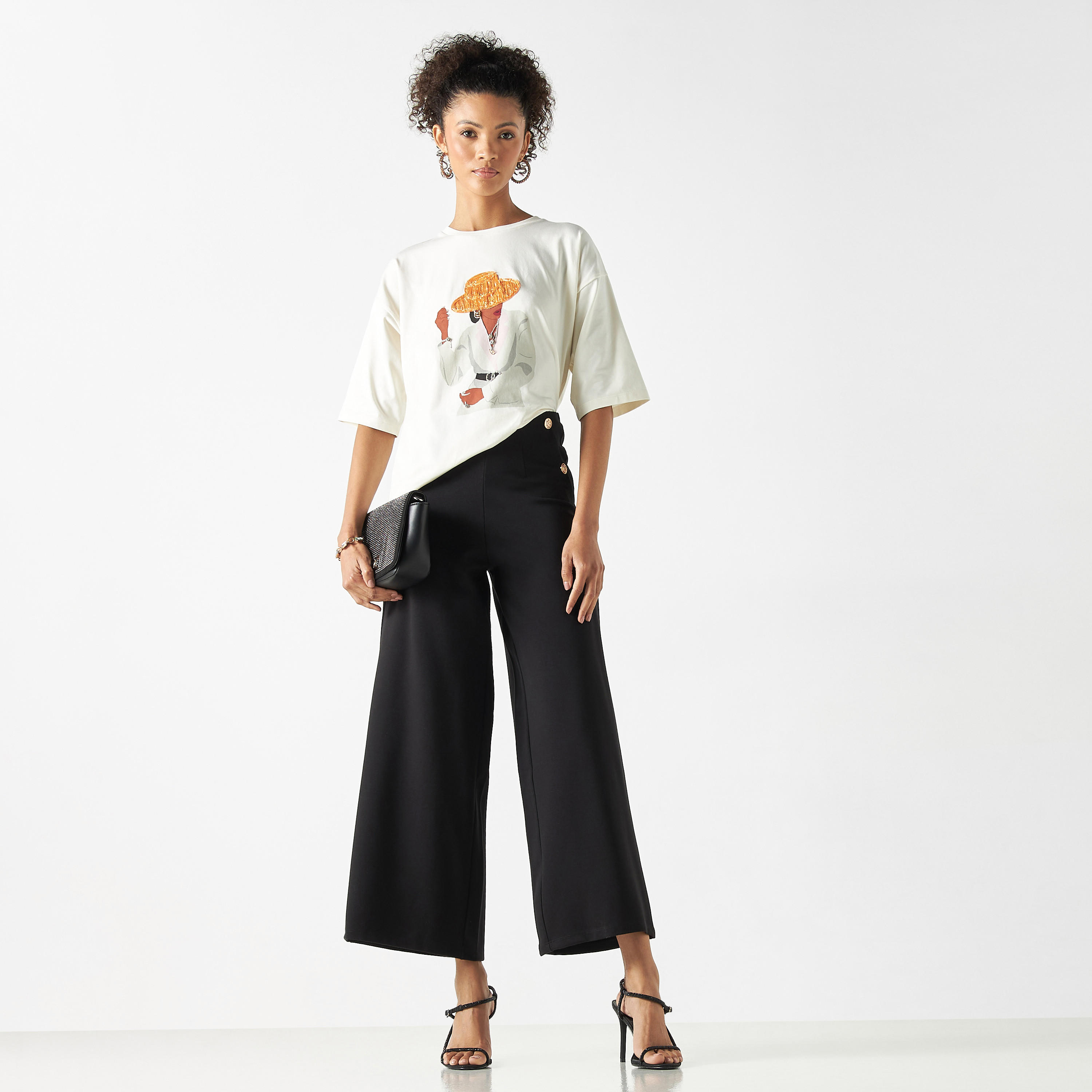 بنطلون سادة واسع الساقين بزر-women-clothing-trousers-image-2