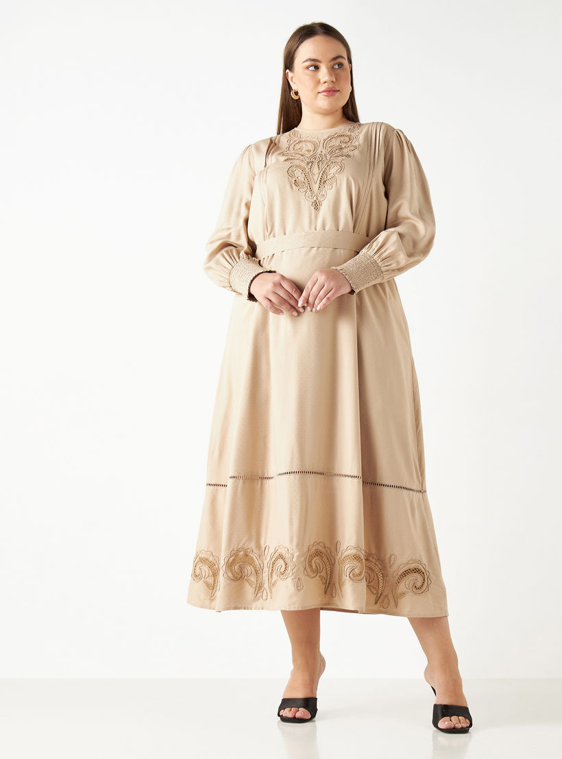 فستان إيه لاين ميدي مطرز بأكمام طويلة وحزام رباط-women-clothing-dresses-image-1