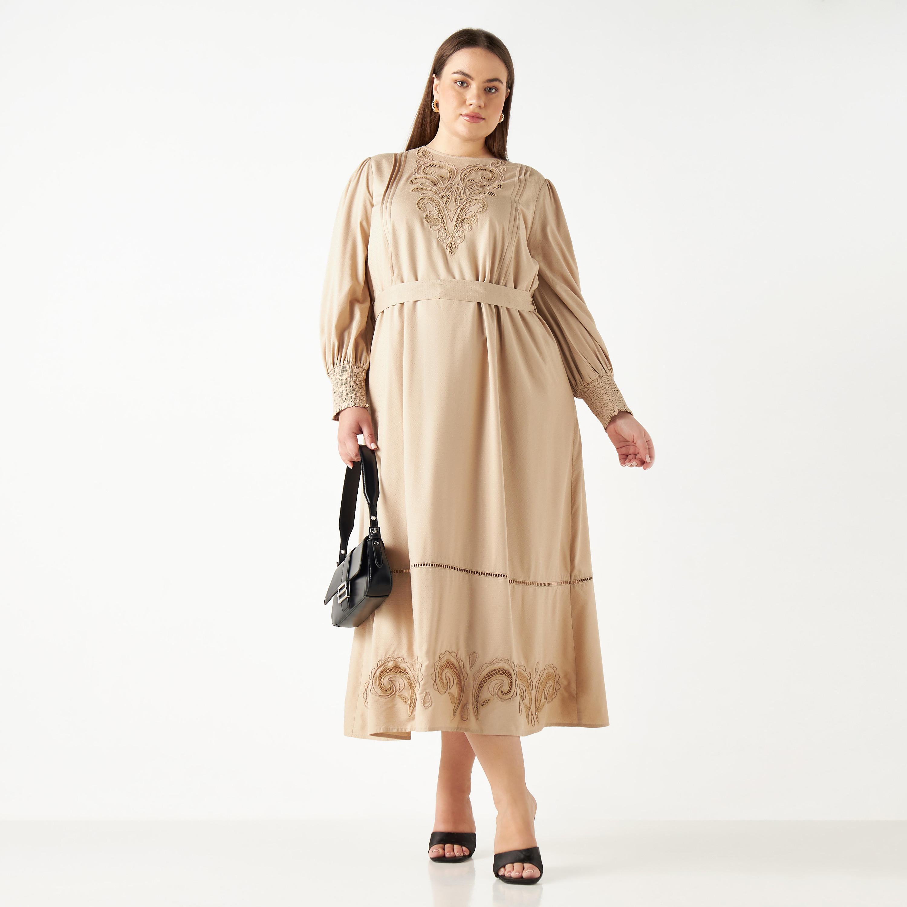 فستان إيه لاين ميدي مطرز بأكمام طويلة وحزام رباط-women-clothing-dresses-image-2