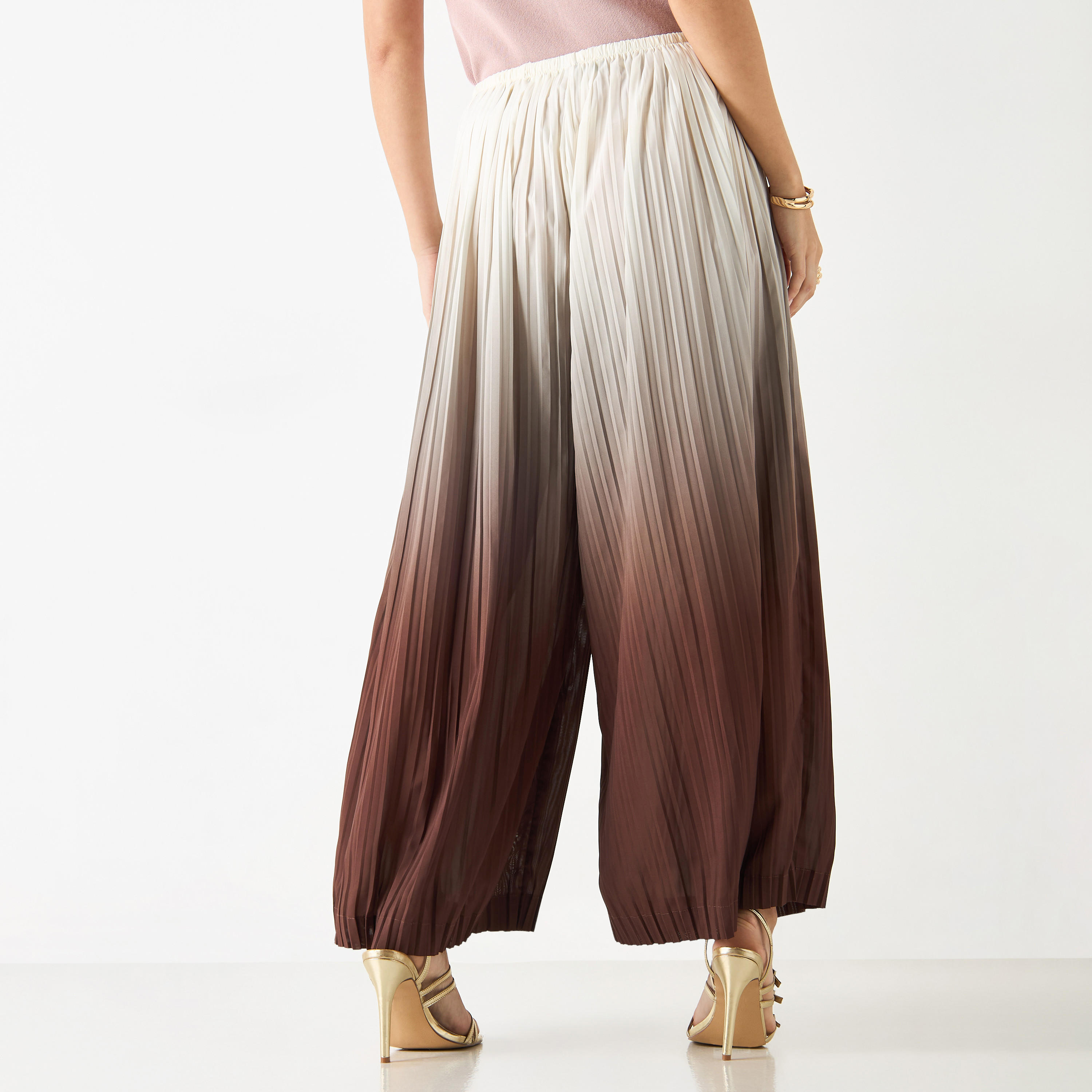 بنطلون واسع الساقين بخصر مطاطي ولون متدرج-women-clothing-trousers-image-3