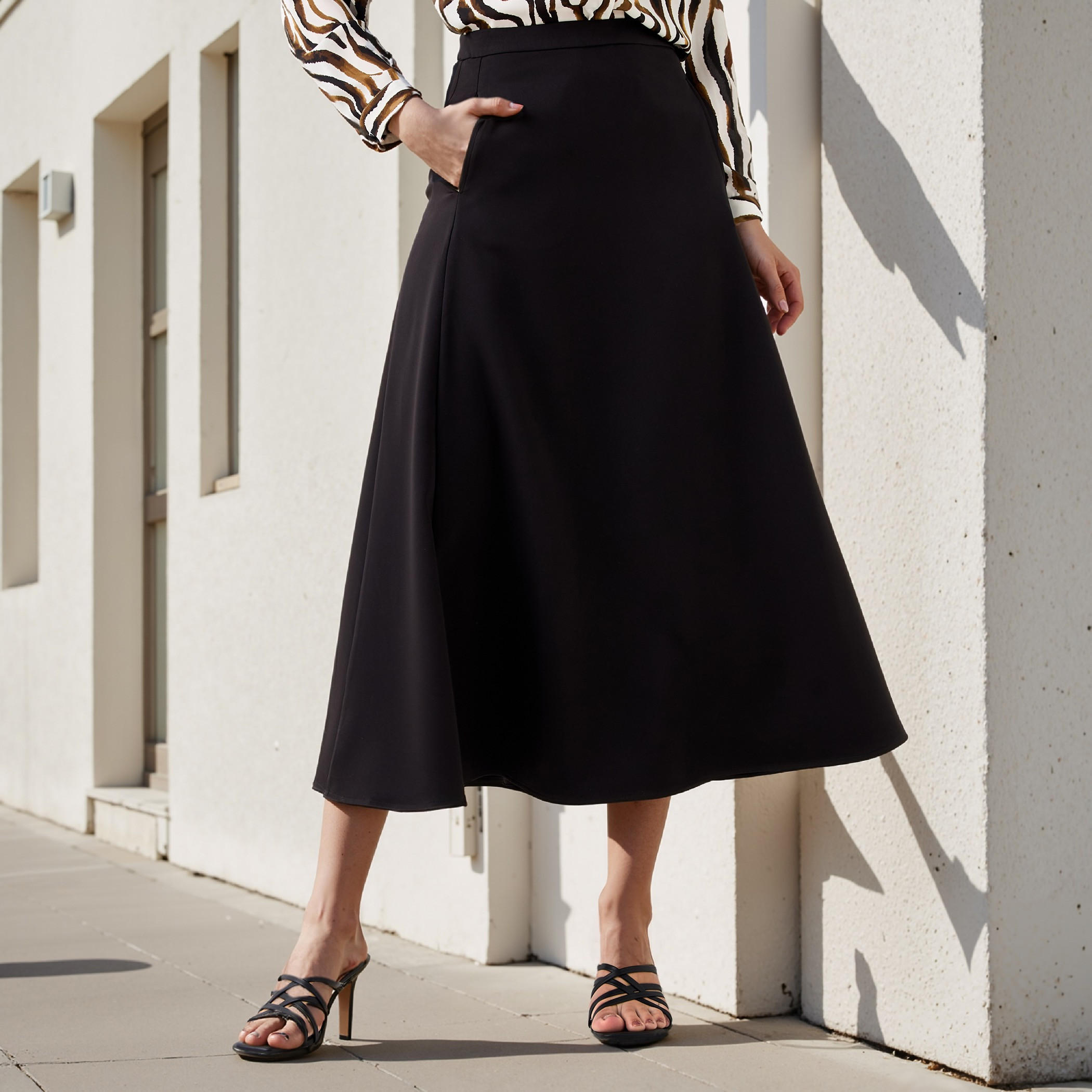 تنّورة إيه لاين ميدي بسحاب إغلاق وتفاصيل جيب-women-clothing-bottoms-skirts-image-1