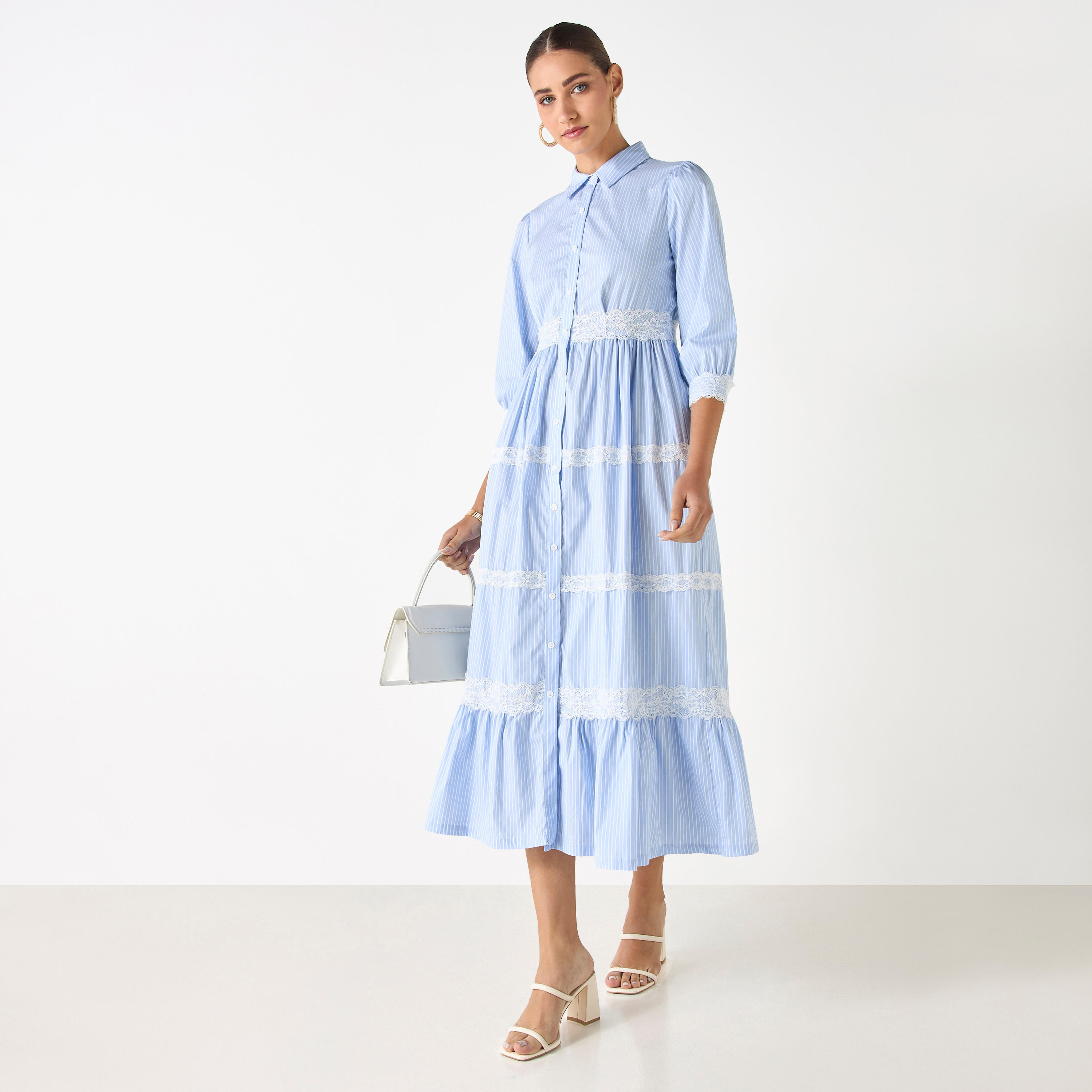 فستان مقلّم متعدد الطبقات بياقة عادية وأزرار إغلاق وتفاصيل دانتيل-women-clothing-dresses-image-2