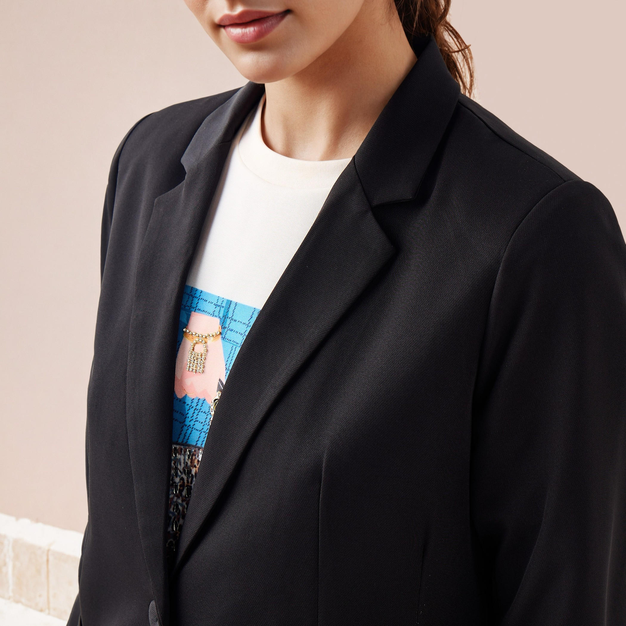 Notch Lapel Blazer-women-clothing-coatsandjackets-blazers-image-4