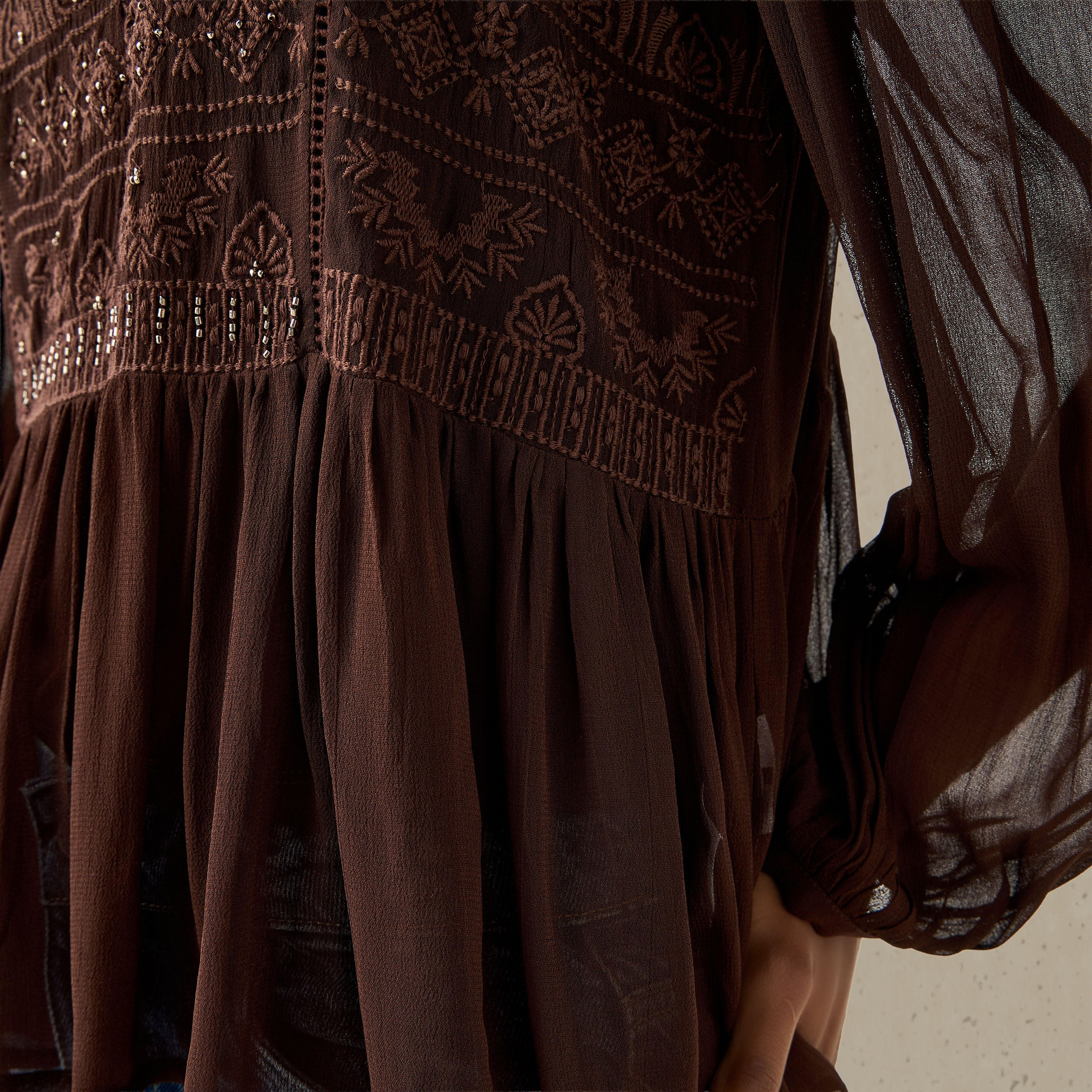 بلوزة بيبلوم مطرزة-women-clothing-shirtsandblouses-blouses-image-2