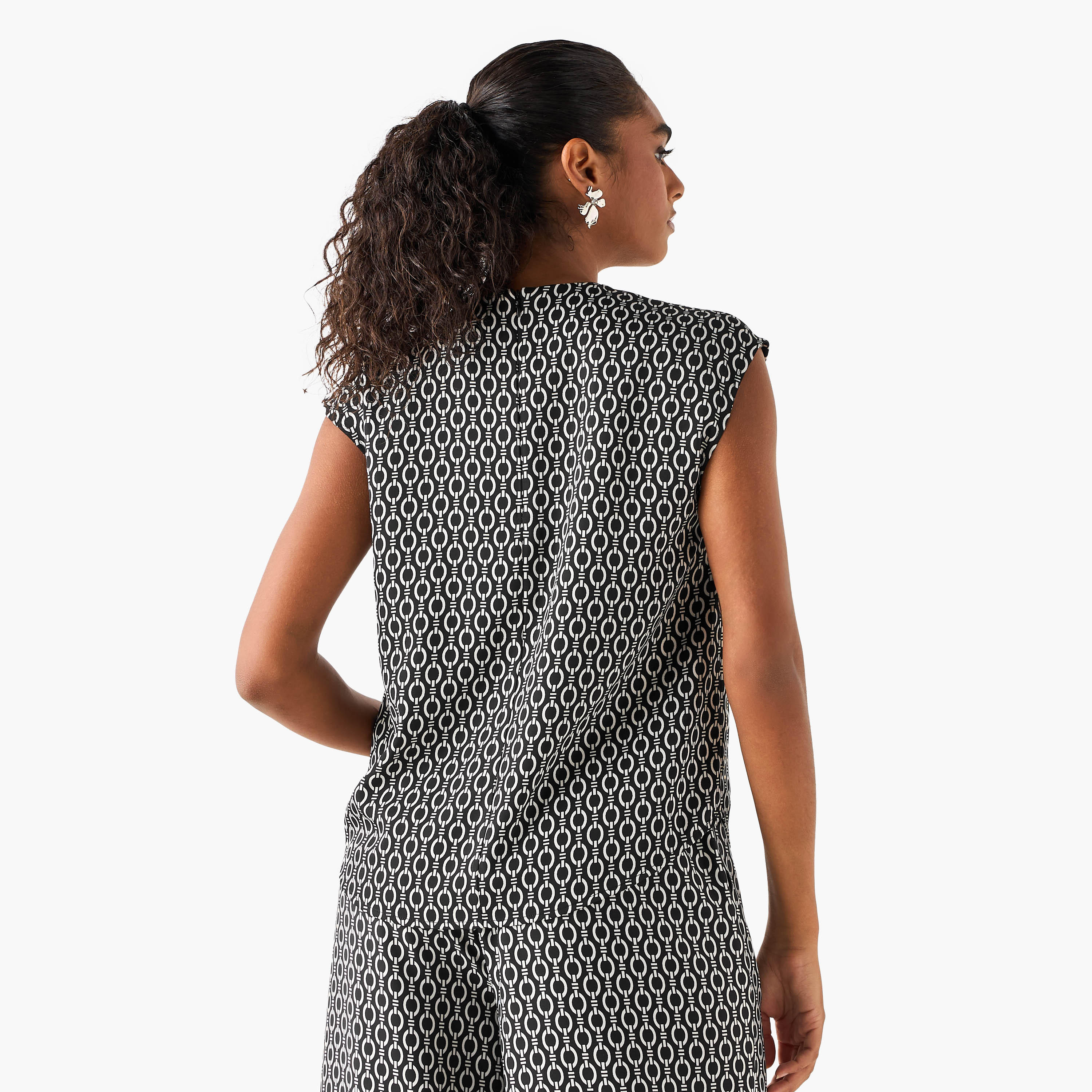 Geometric Print Sleeveless Top with High Neck-women-clothing-shirtsandblouses-blouses-image-3