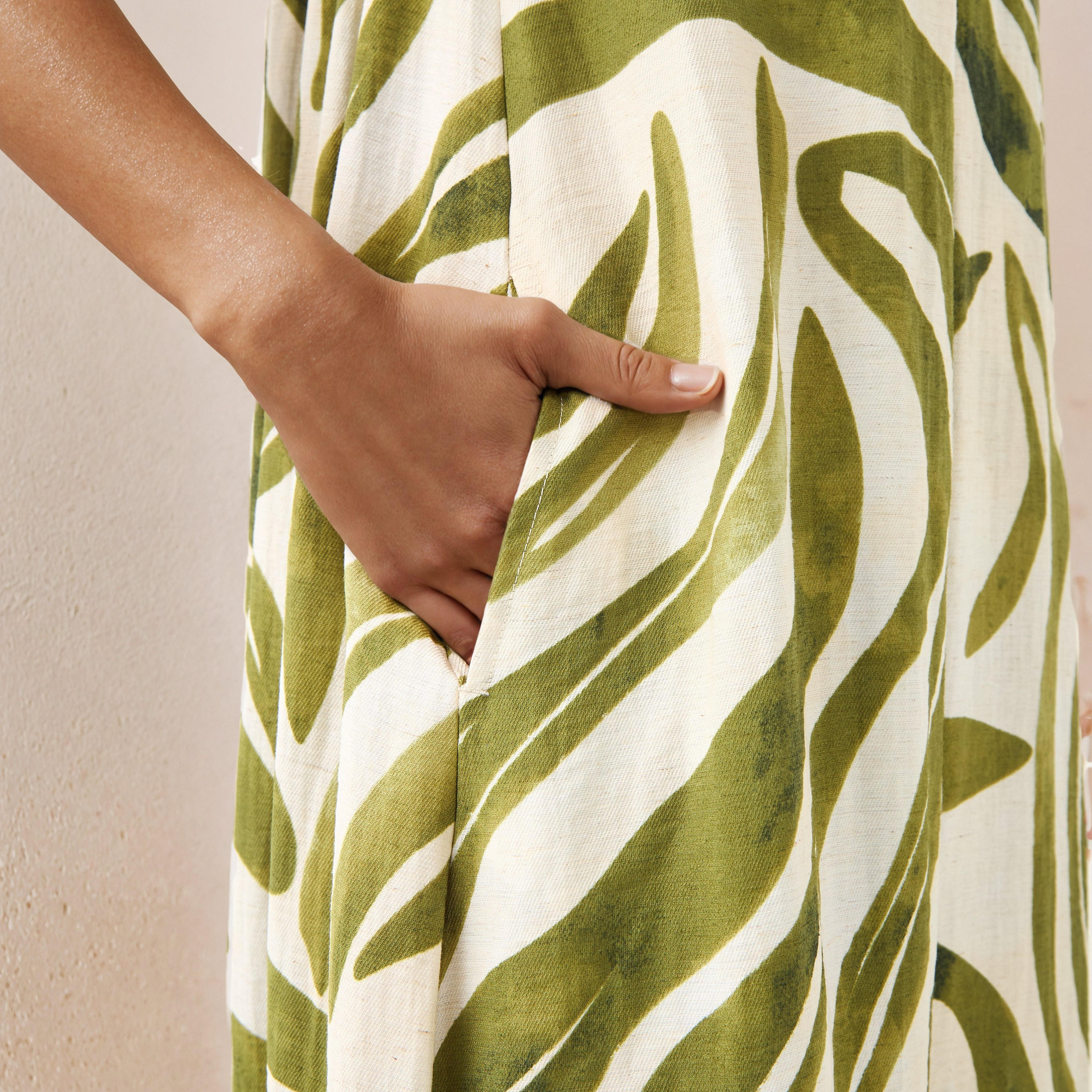 فستان إيه لاين ماكسي من مزيج الكتان دون أكمام بطبعات-women-clothing-dresses-image-4