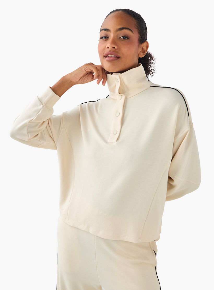 High Neck Travel Jacket with Long Sleeves-women-winterwear-coatsandjackets-jackets-image-1