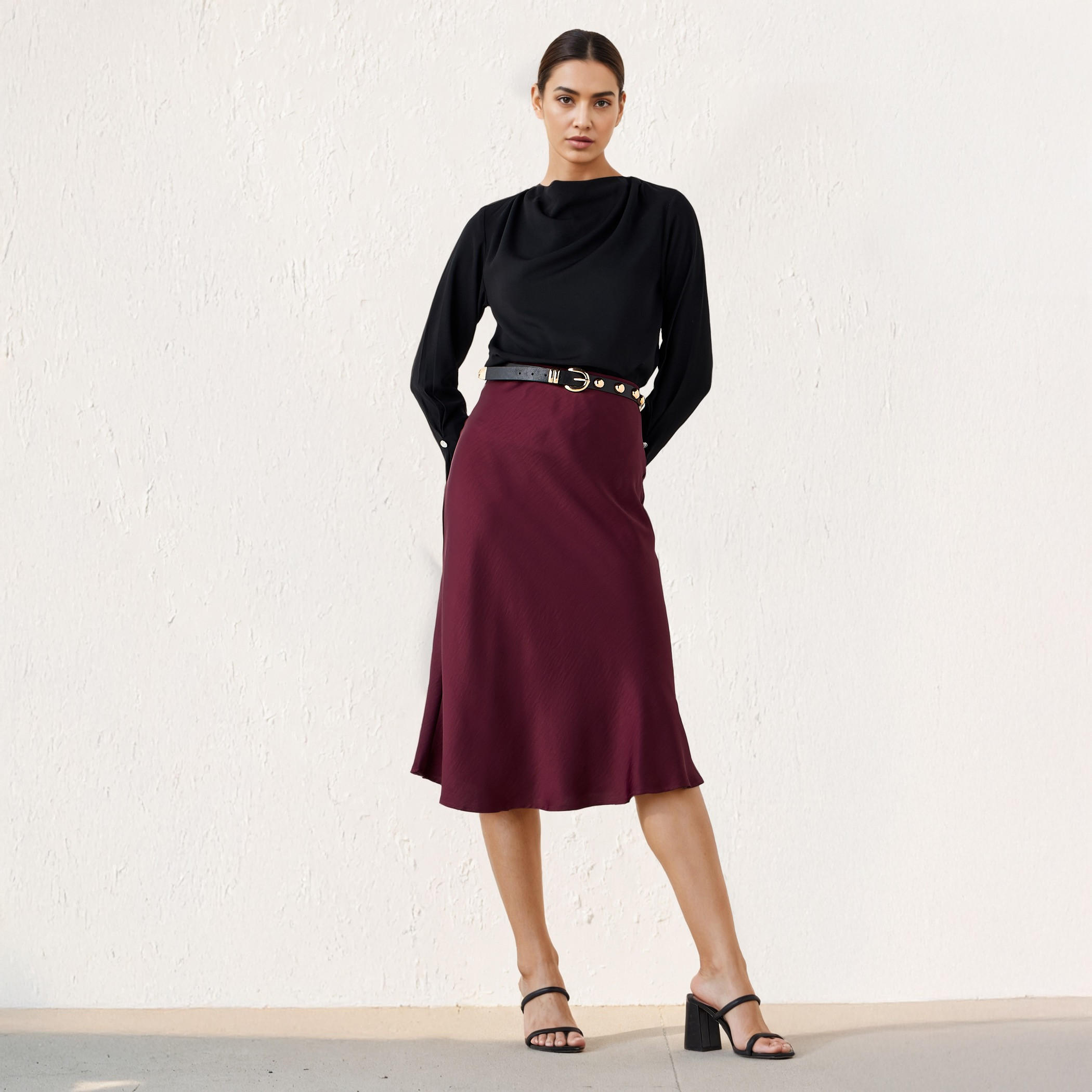 بلوزة كريب بياقة منسدلة متدلية-women-clothing-shirtsandblouses-blouses-image-5