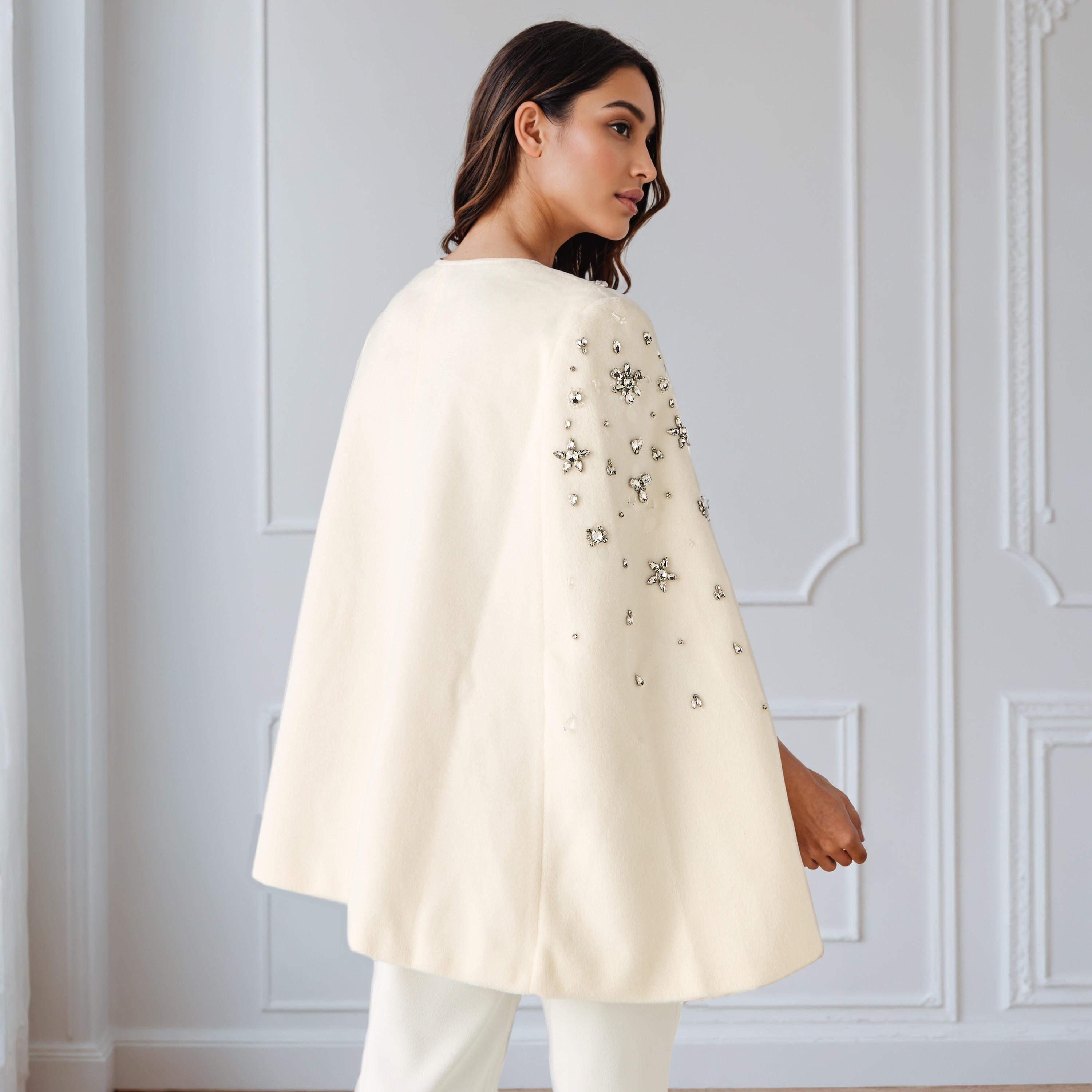 جاكيت كاب مزين بالكريستال بأكمام بفتحة-women-clothing-shirtsandblouses-blouses-image-4