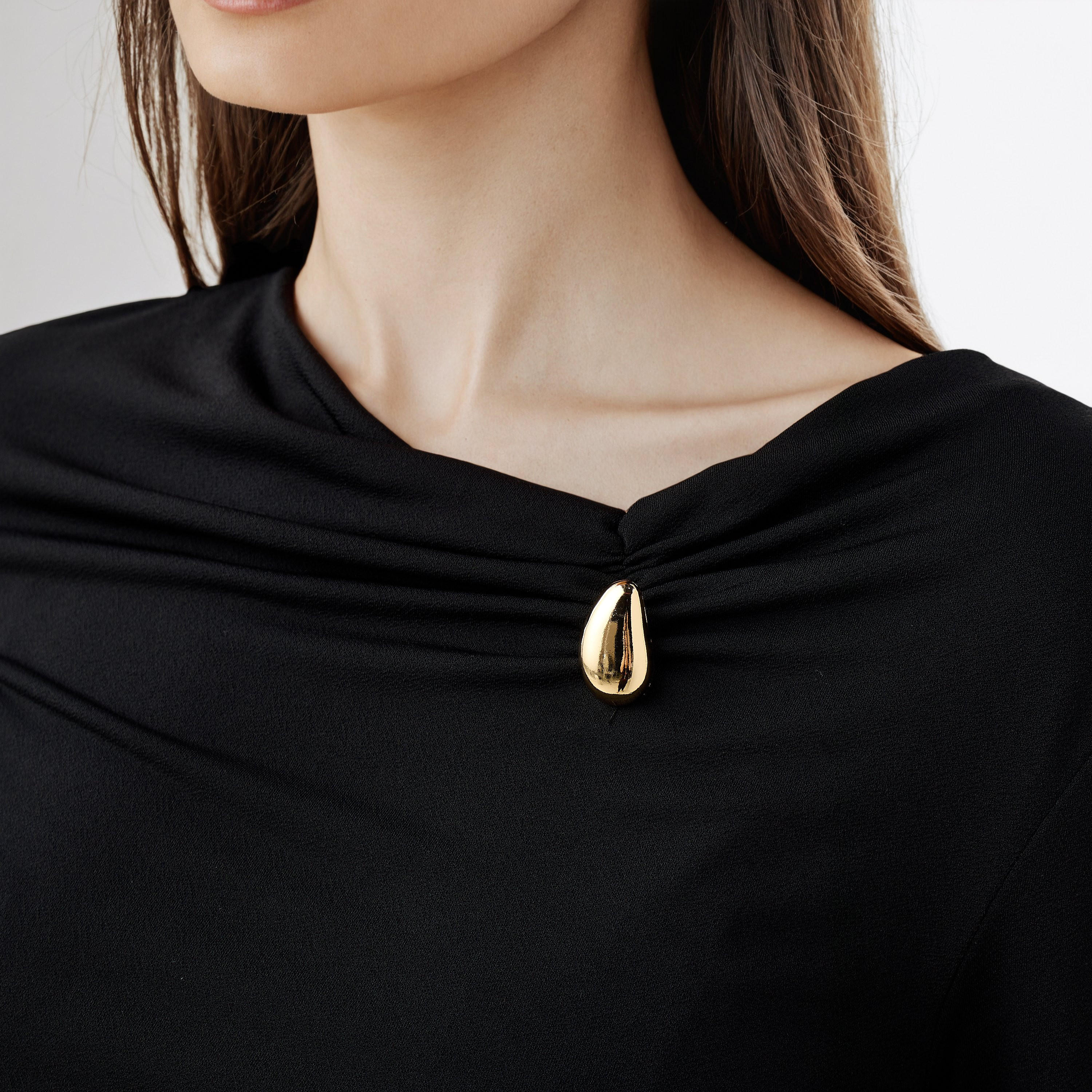 بلوزة بكشكش وأكمام جرس-women-clothing-tshirts-image-2