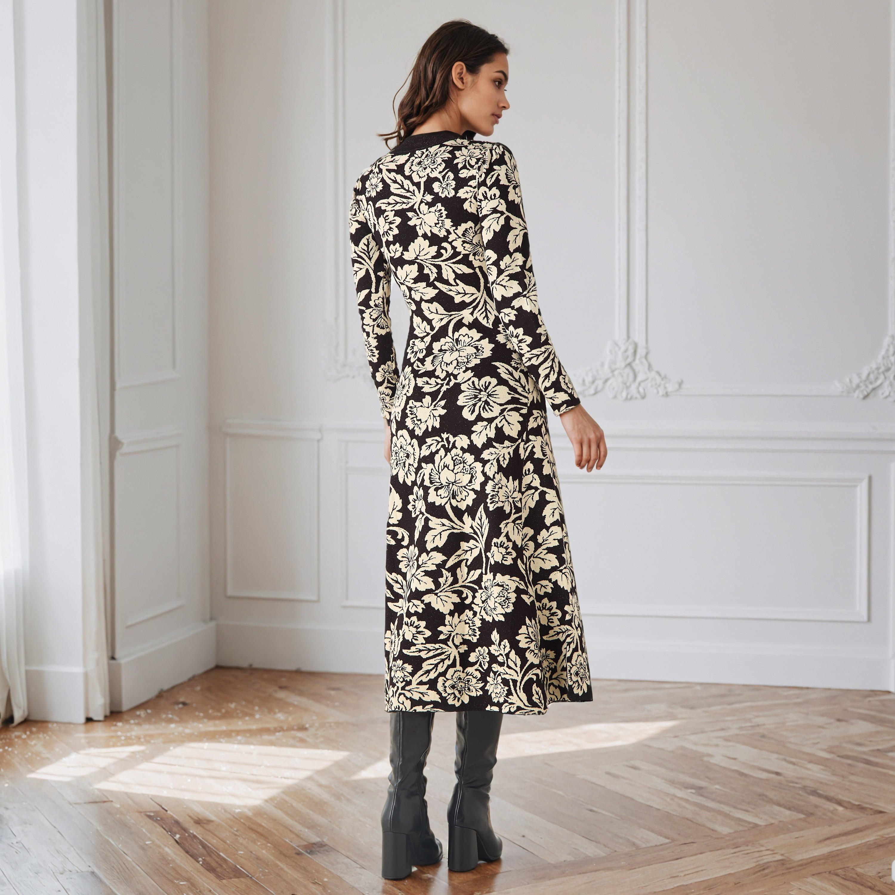 Floral Jacquard Textured Midi Dress-women-clothing-dresses-image-4