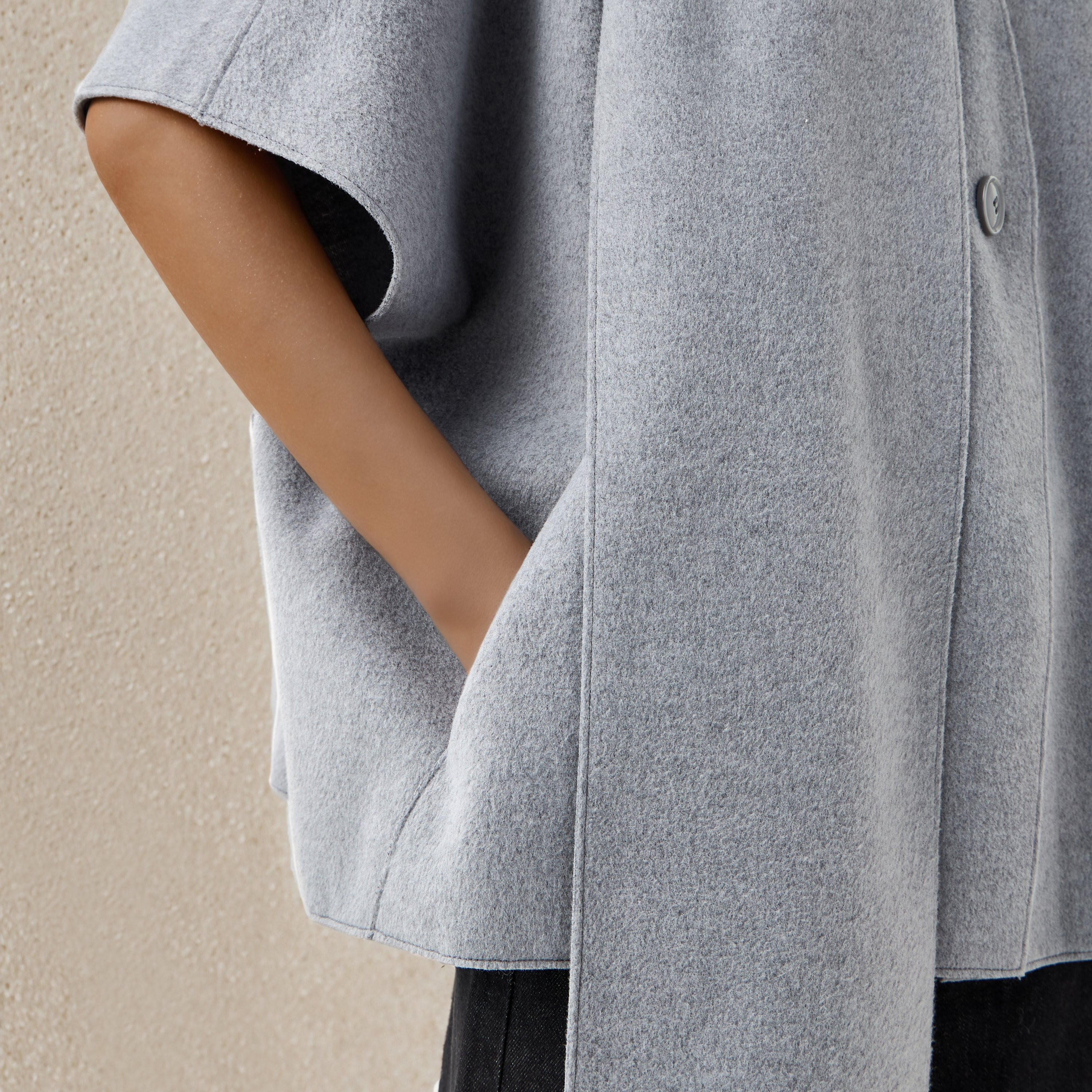 بونشو غير متماثل بارز الملمس بتفاصيل وشاح-women-winterwear-cardigansandjumpers-cardigans-image-5