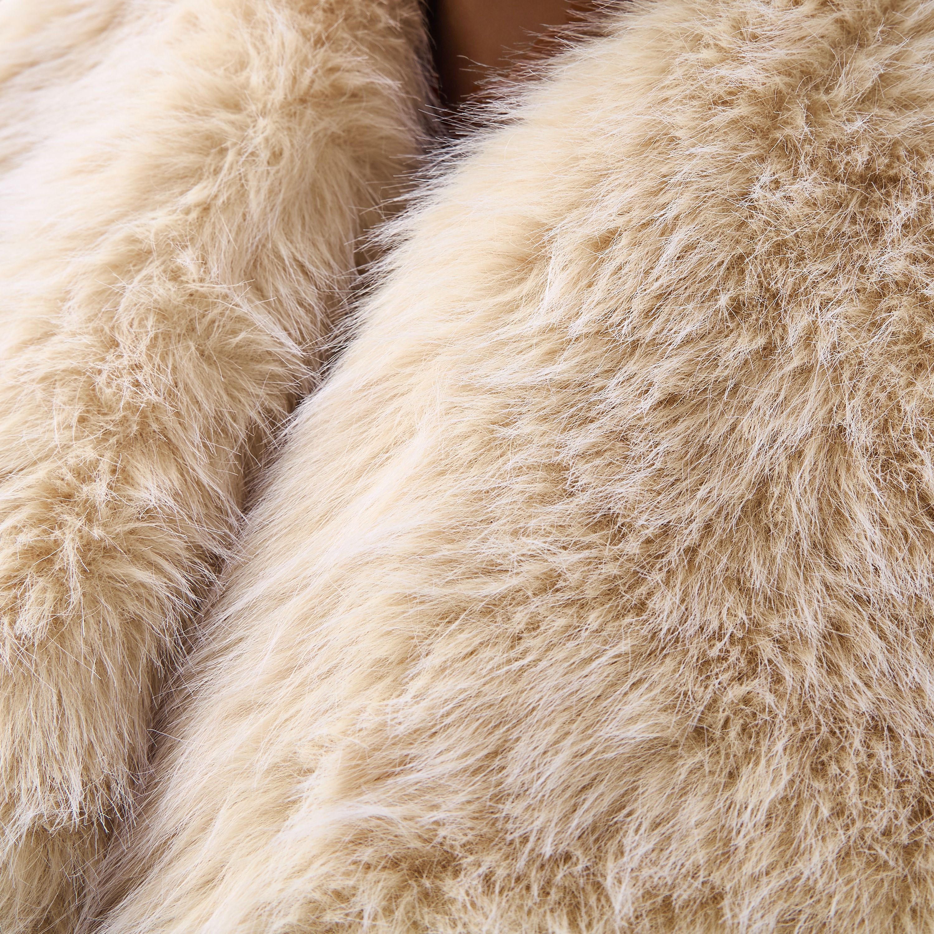 جاكيت فرو قصير بأكمام طويلة-women-winterwear-coatsandjackets-jackets-image-1