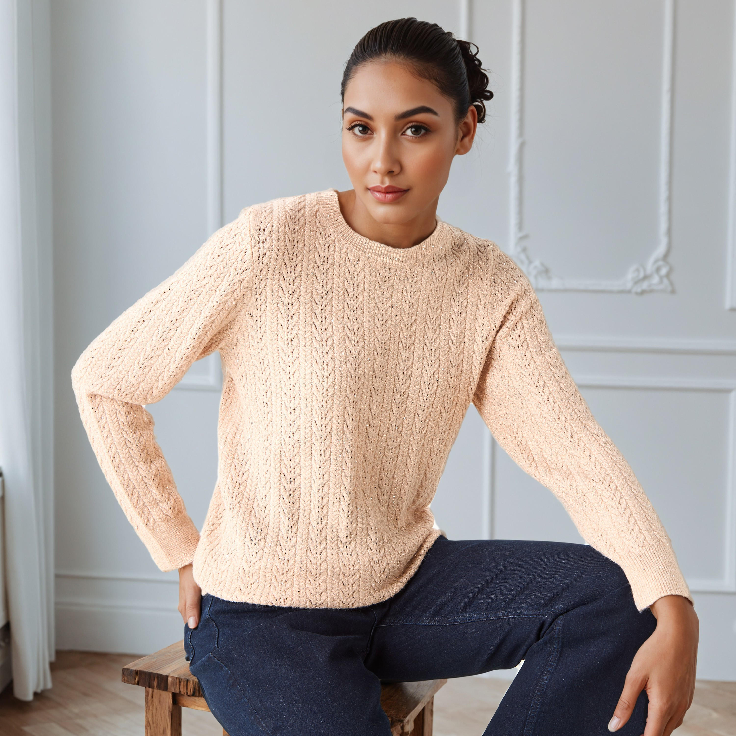 كنزة منسوجة بقصّة عادية وياقة ضيقة-women-clothing-cardigansandjumpers-jumpers-image-5
