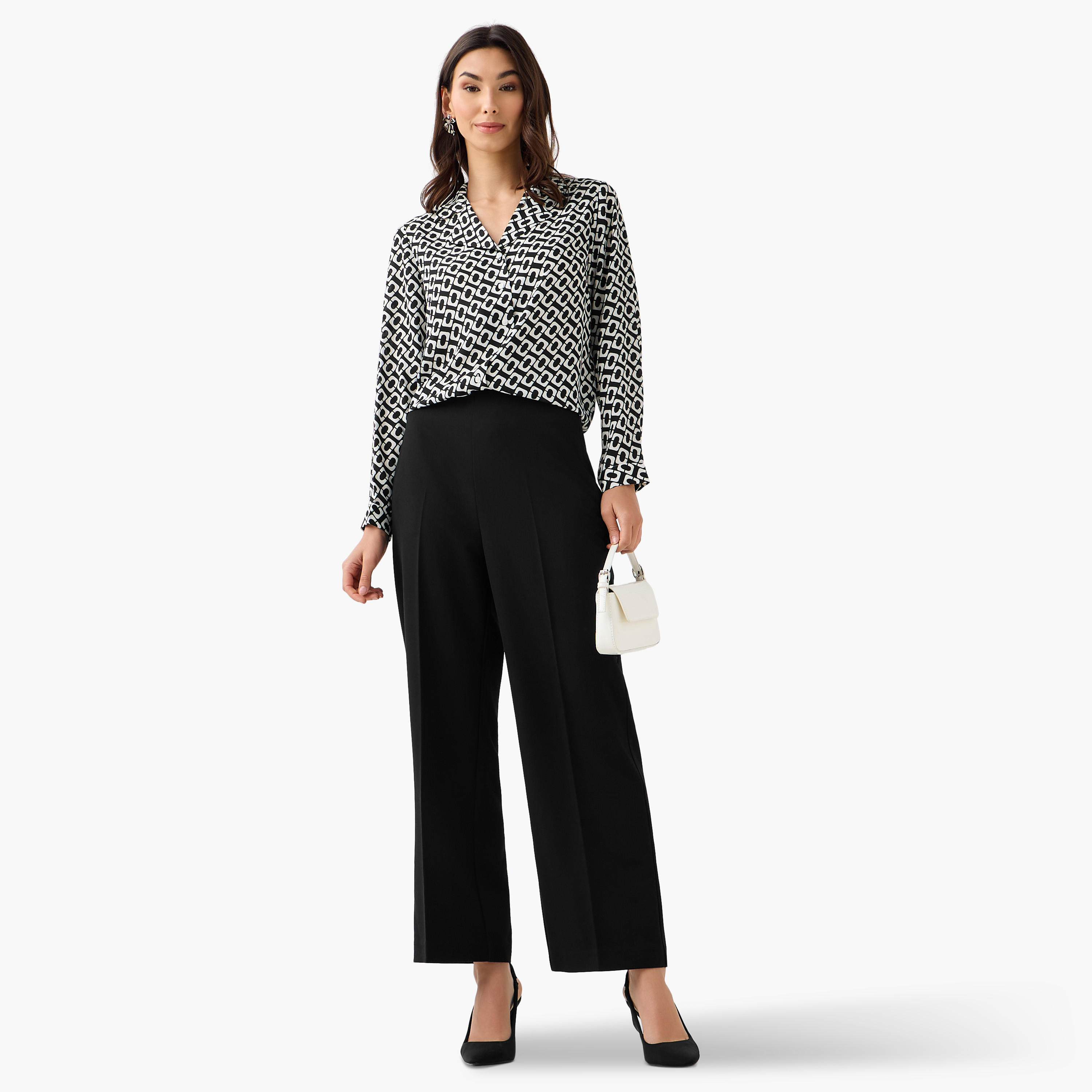 قميص بطبعات هندسية وياقة مطوية-women-clothing-shirtsandblouses-shirts-image-2