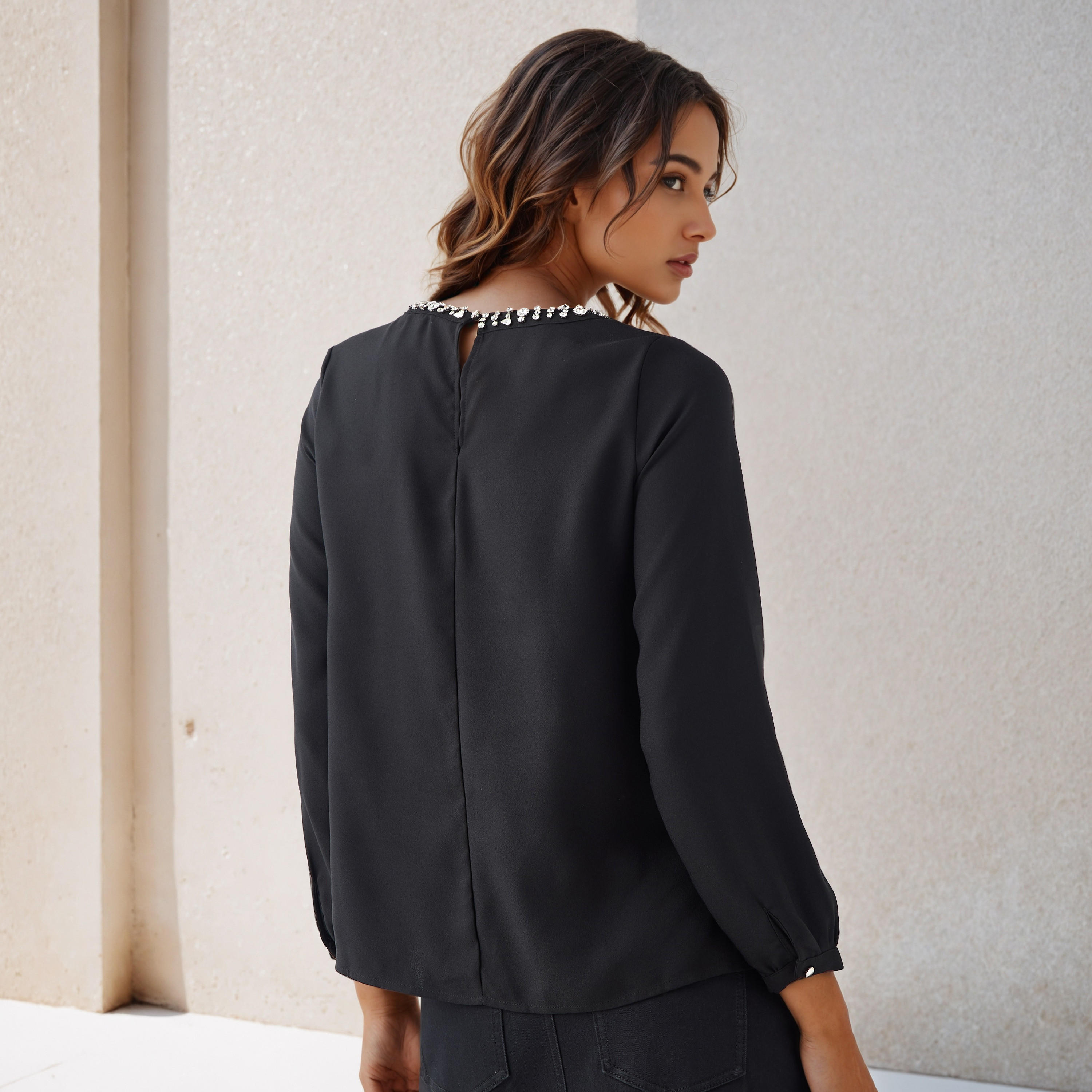 بلوزة بقصة عادية وزينة-women-clothing-shirtsandblouses-blouses-image-4