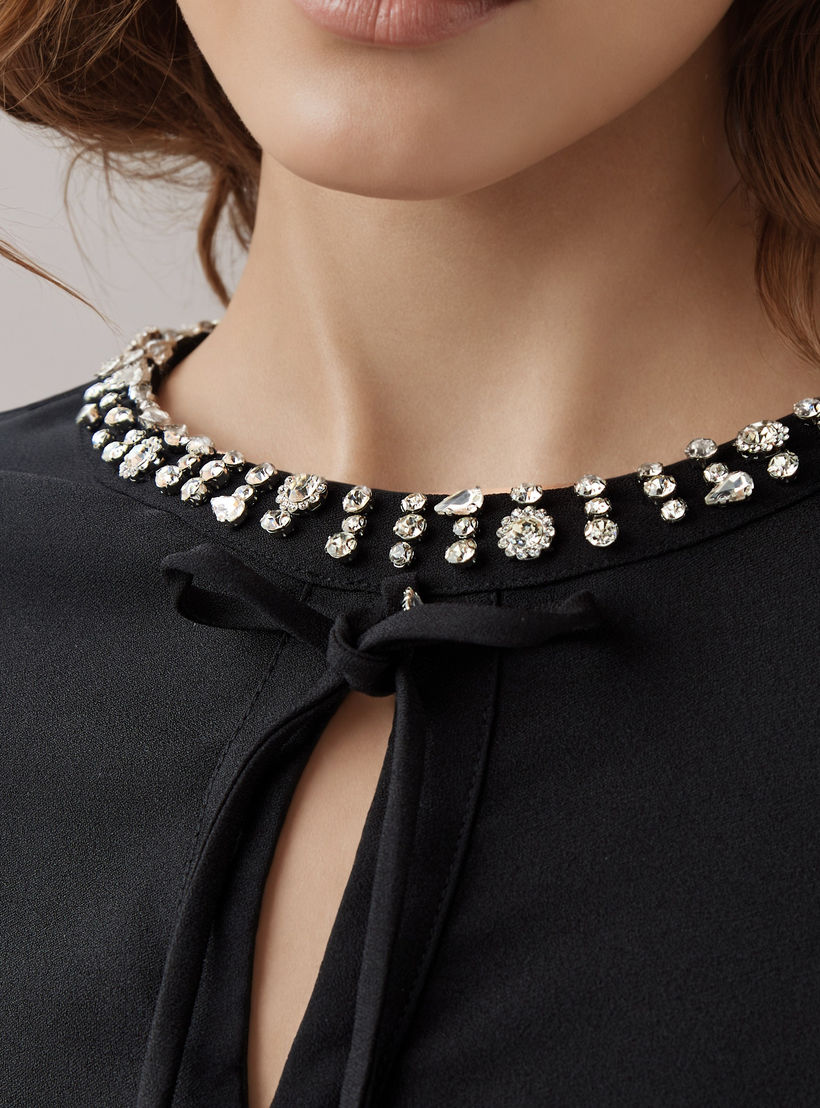 بلوزة بقصة عادية وزينة-women-clothing-shirtsandblouses-blouses-image-2