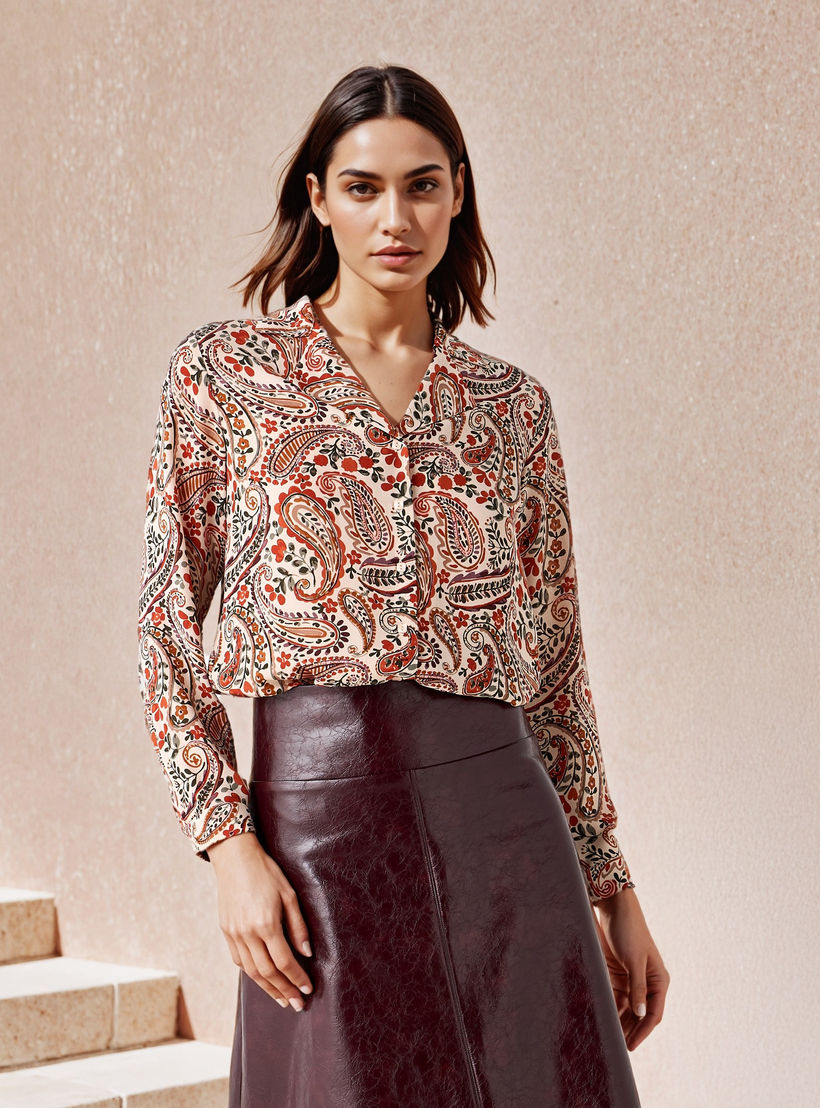 قميص بياقة مطوية وطبعات-women-clothing-shirtsandblouses-shirts-image-1