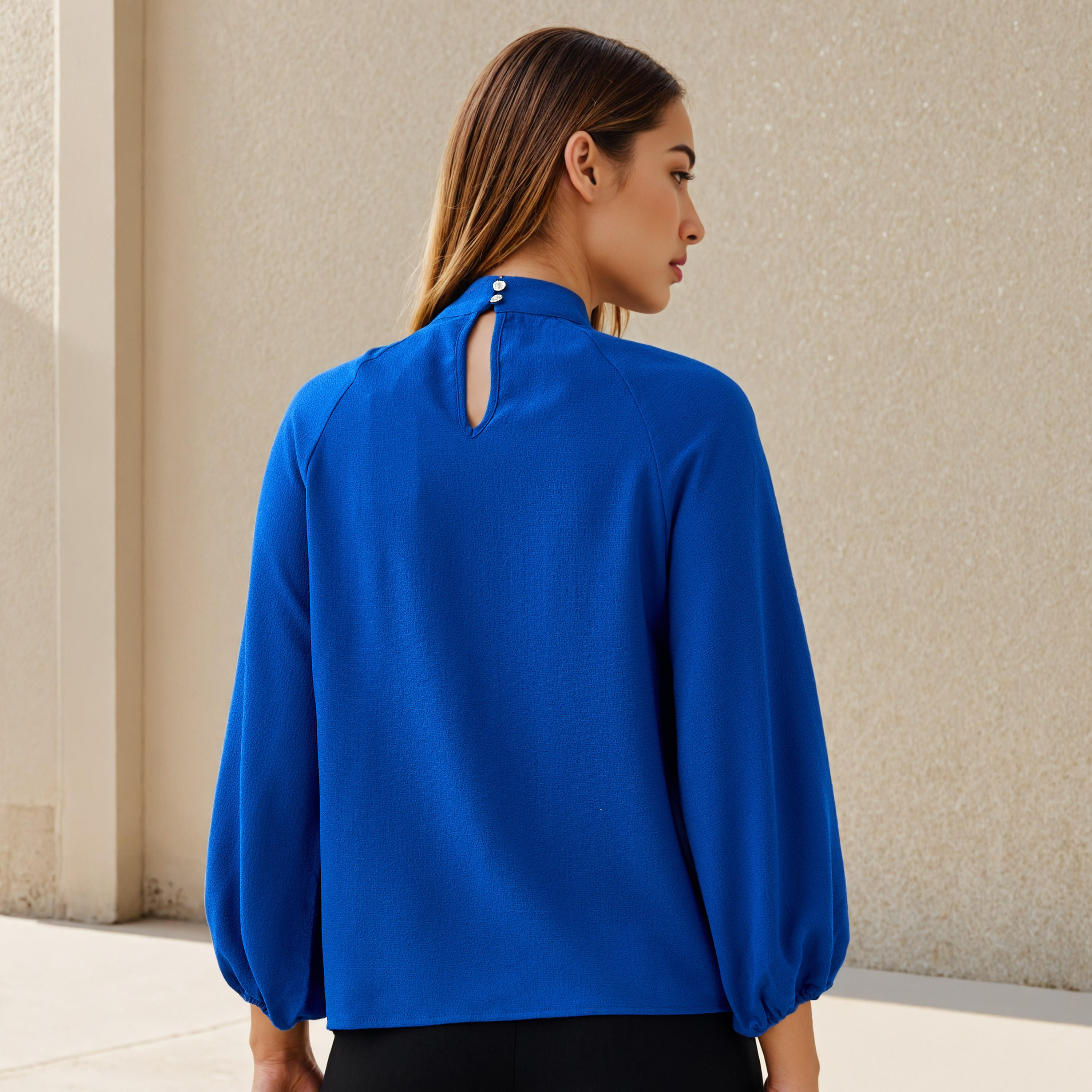 بلوزة بزينة كشكش وياقة مفتوحة-women-clothing-shirtsandblouses-blouses-image-3