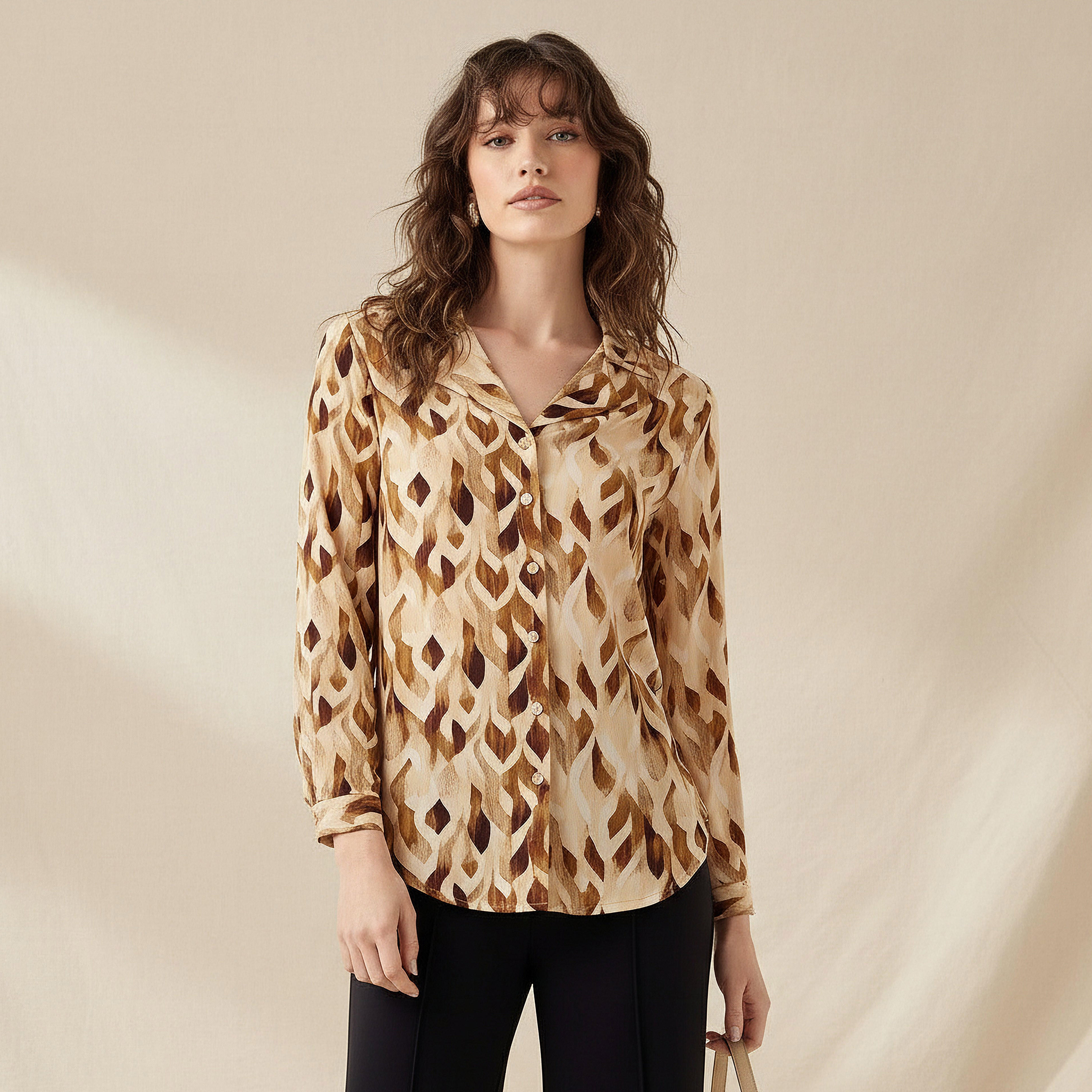 قميص بطبعات زهرية وياقة مطويّة-women-clothing-shirtsandblouses-shirts-image-1