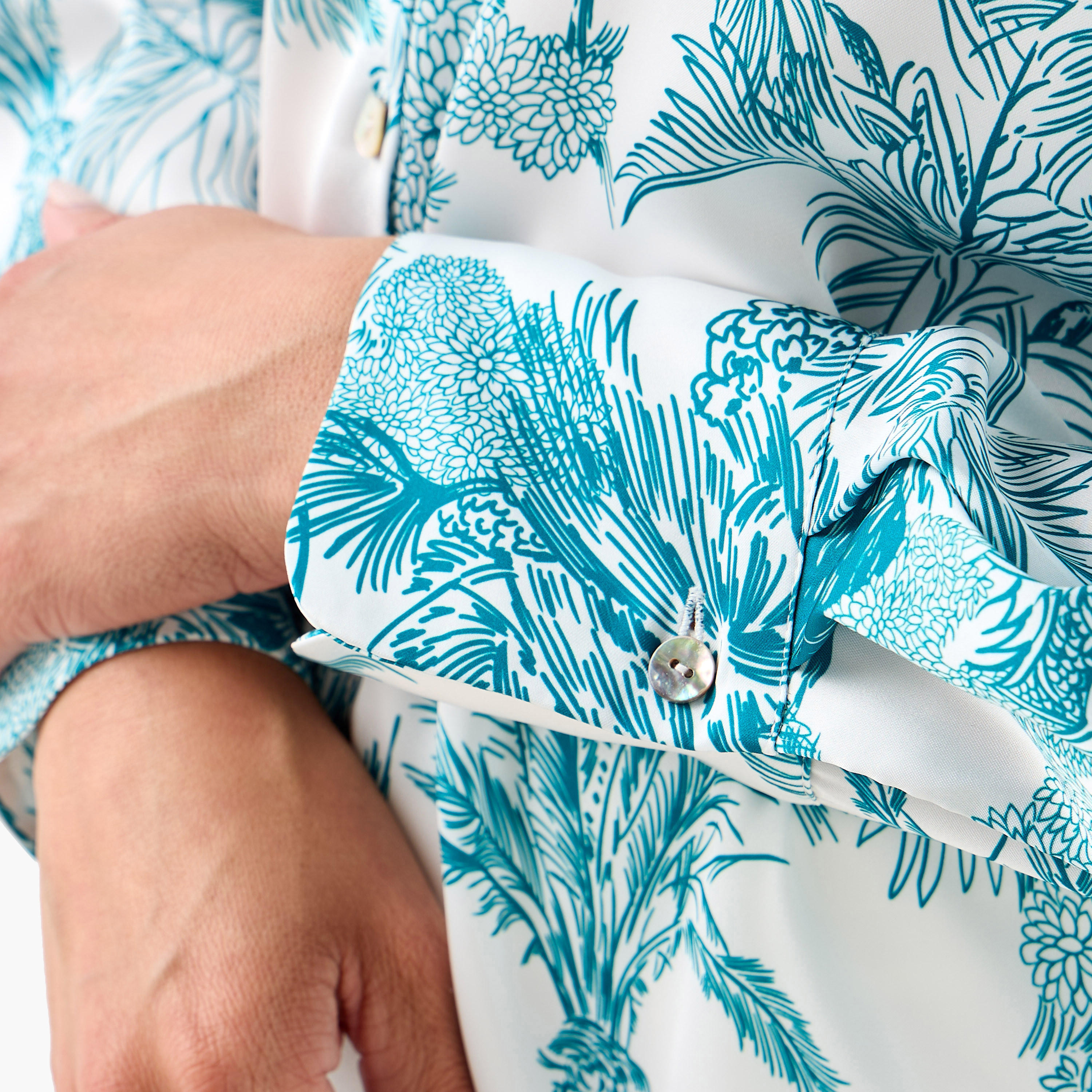 قميص بوليستر بقصة عادية وأكمام طويلة-women-clothing-shirtsandblouses-shirts-image-8