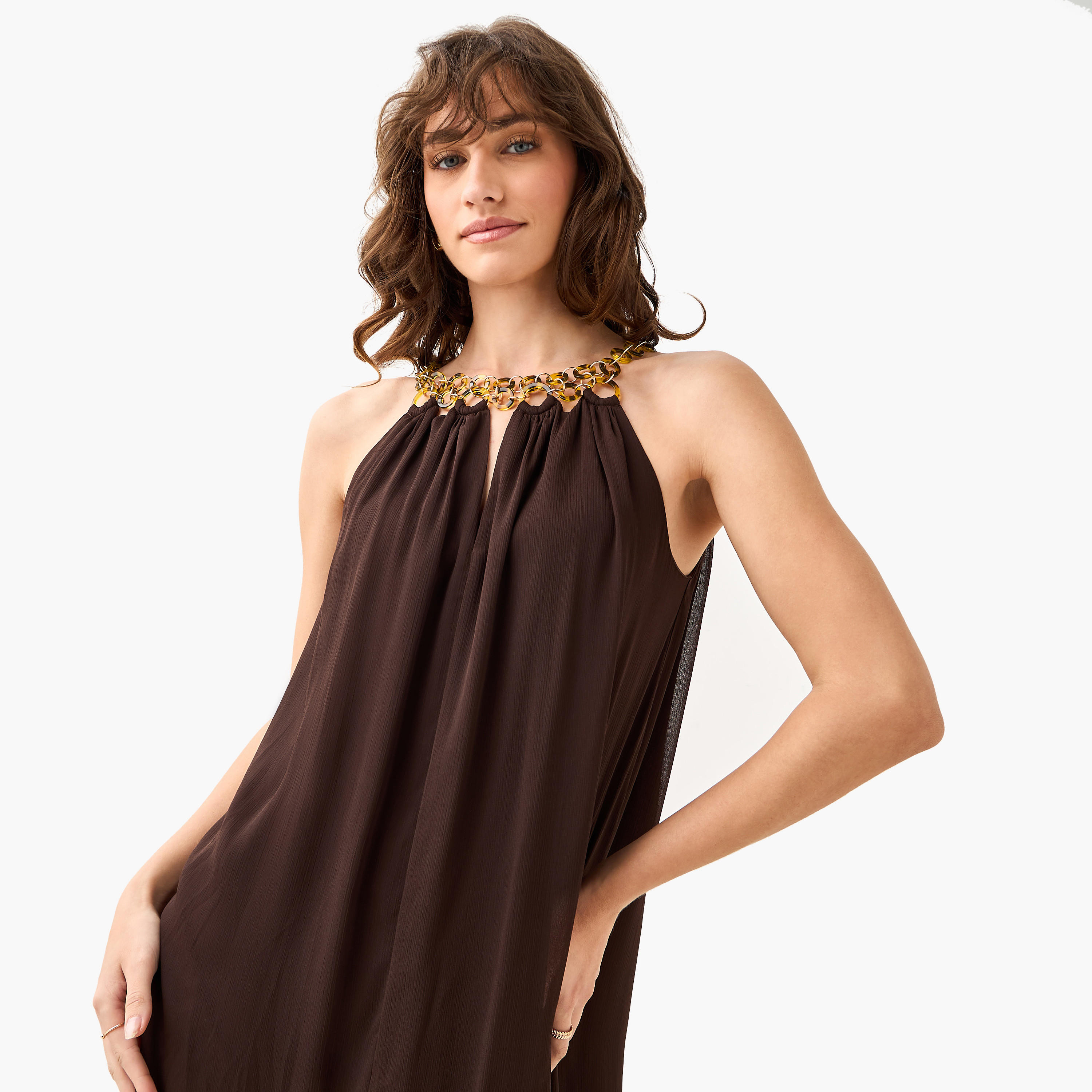 فستان ميدي بقصّة شبه منحرفة بطيات مع ياقة هالتر وتفاصيل سلسلة-women-clothing-dresses-image-5