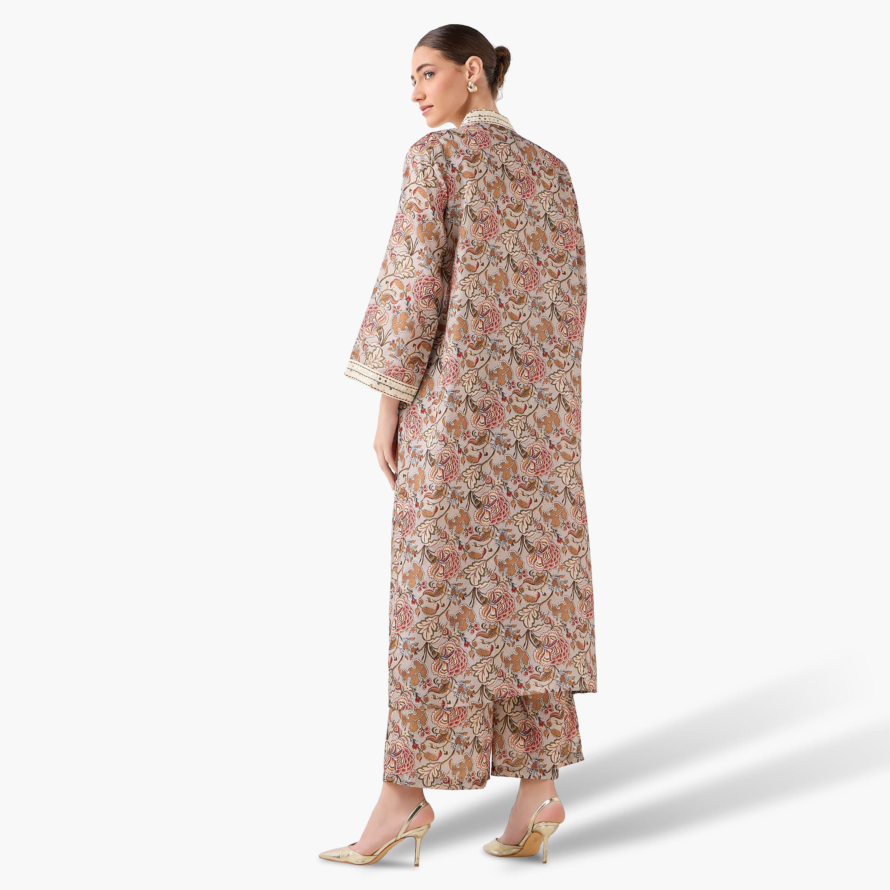 سترة شروج مفتوحة من الأمام وقصة مريحة بطبعات-women-clothing-coordsets-image-2