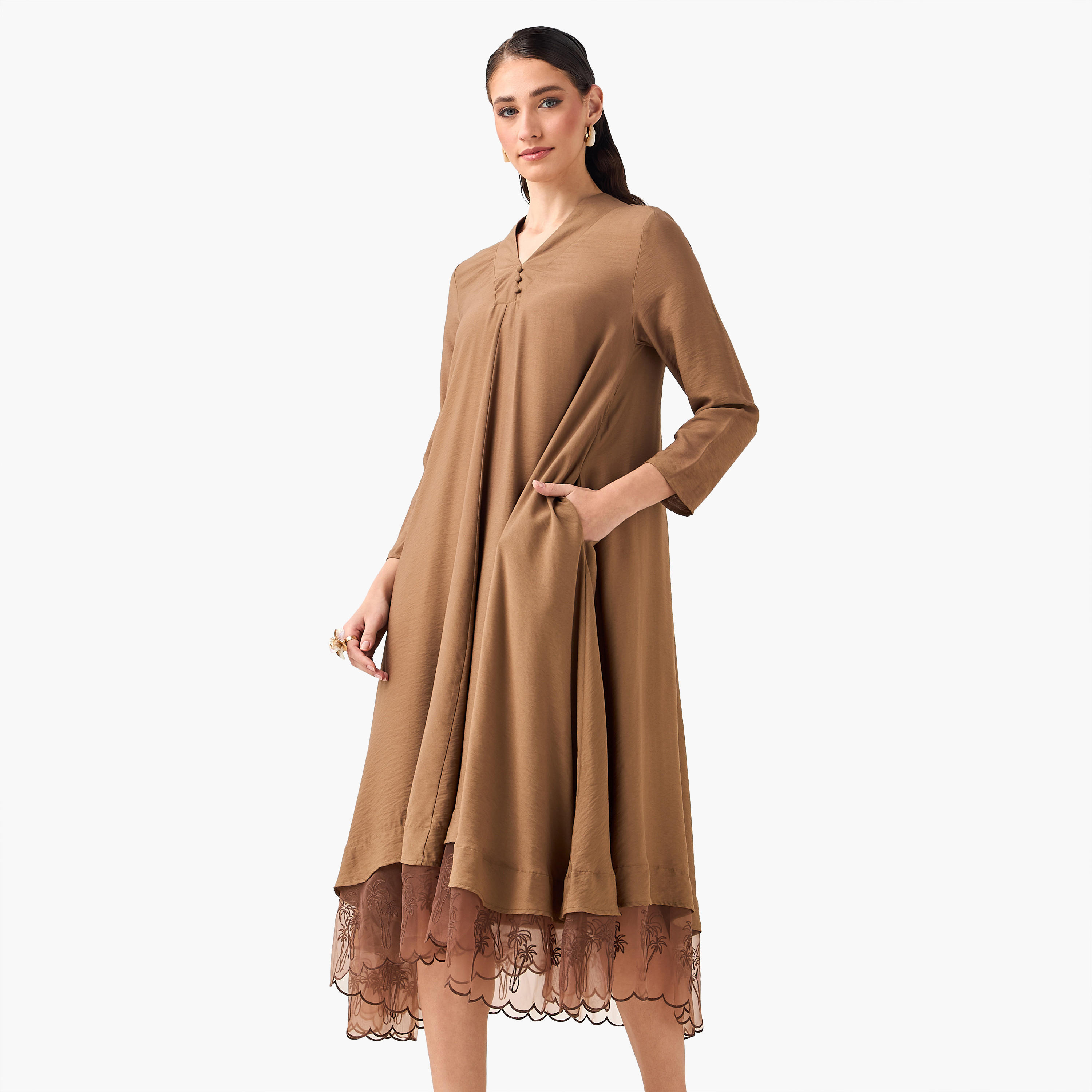 فستان ميدي بقصة إيه لاين وياقة حرف V-women-clothing-dresses-image-3