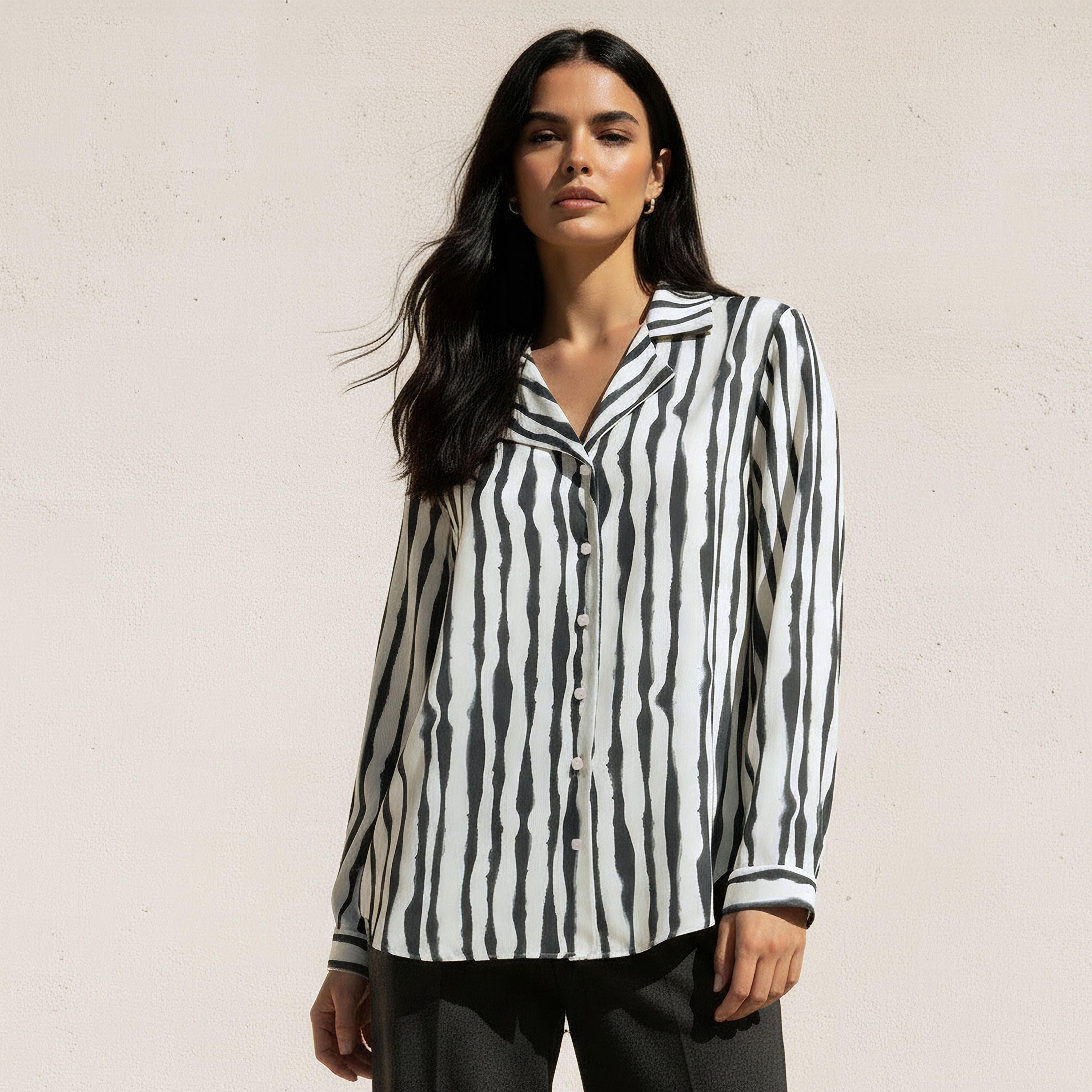 قميص بقصة مريحة وبياقة مدببة-women-clothing-shirtsandblouses-shirts-image-4