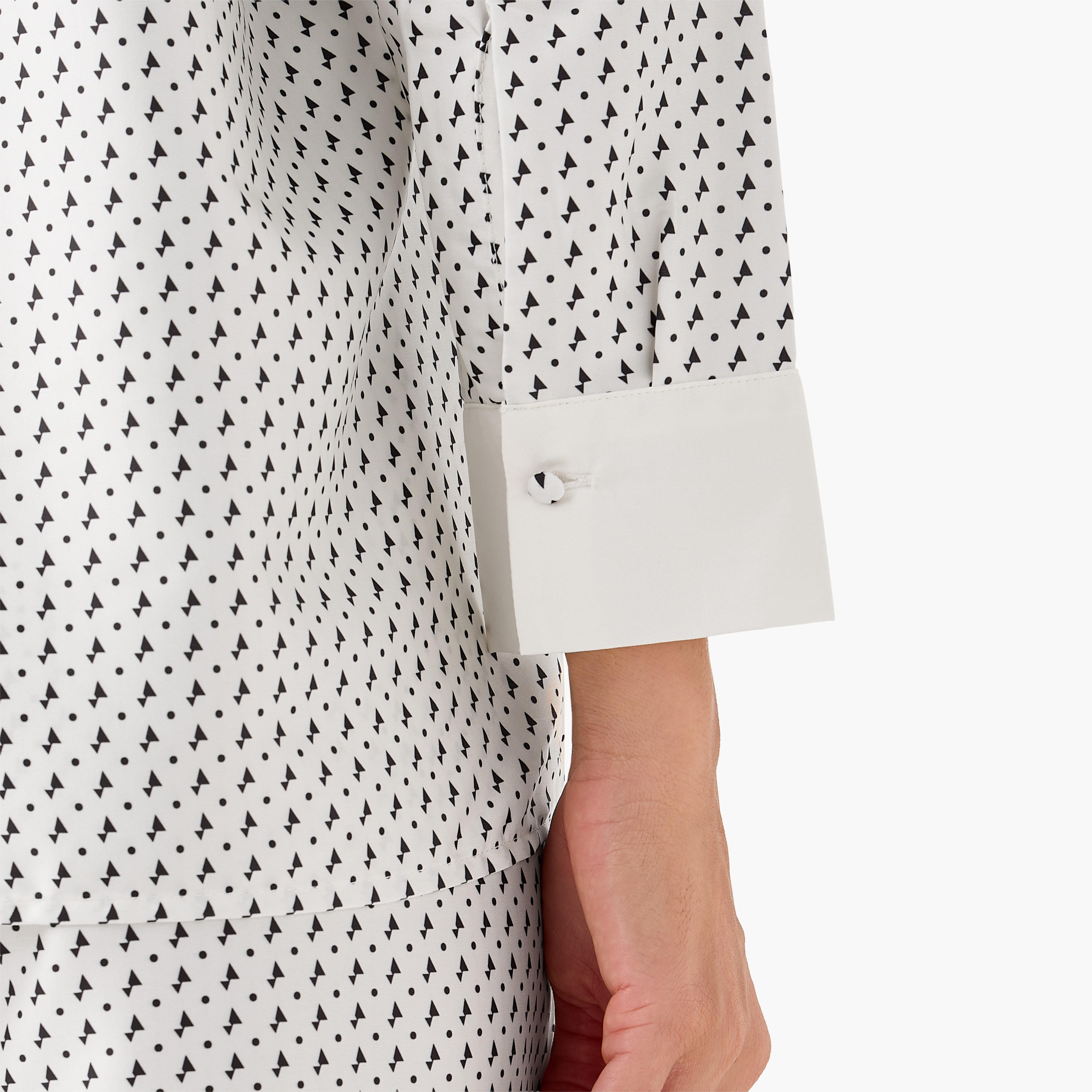 قميص بطبعات وبقصة مريحة وياقة متباينة-women-clothing-shirtsandblouses-shirts-image-2