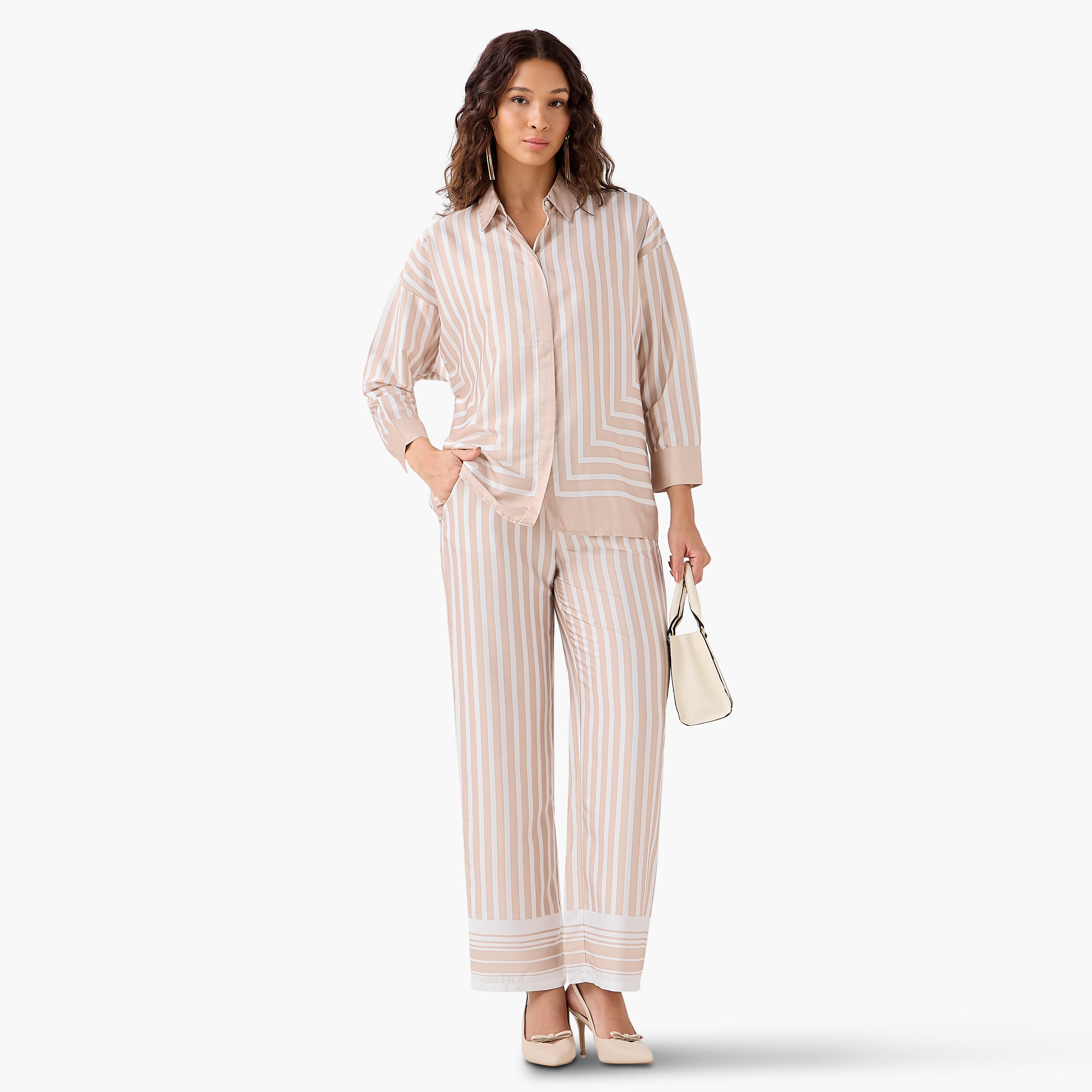 بنطلون مخطط بقصة مريحة-women-clothing-coordsets-image-2