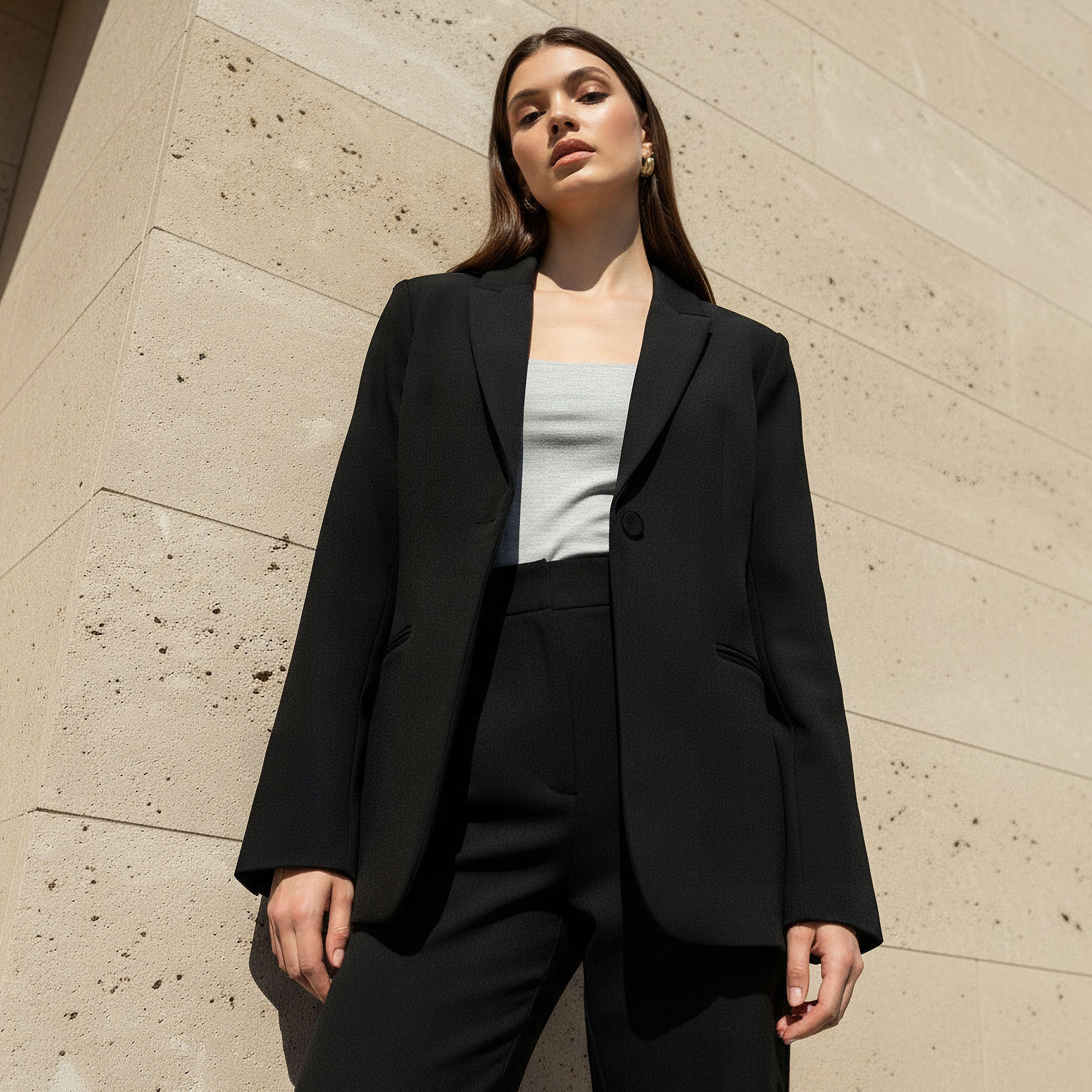 بليزر عادي بزر واحد وياقة مطوية-women-clothing-coatsandjackets-blazers-image-1