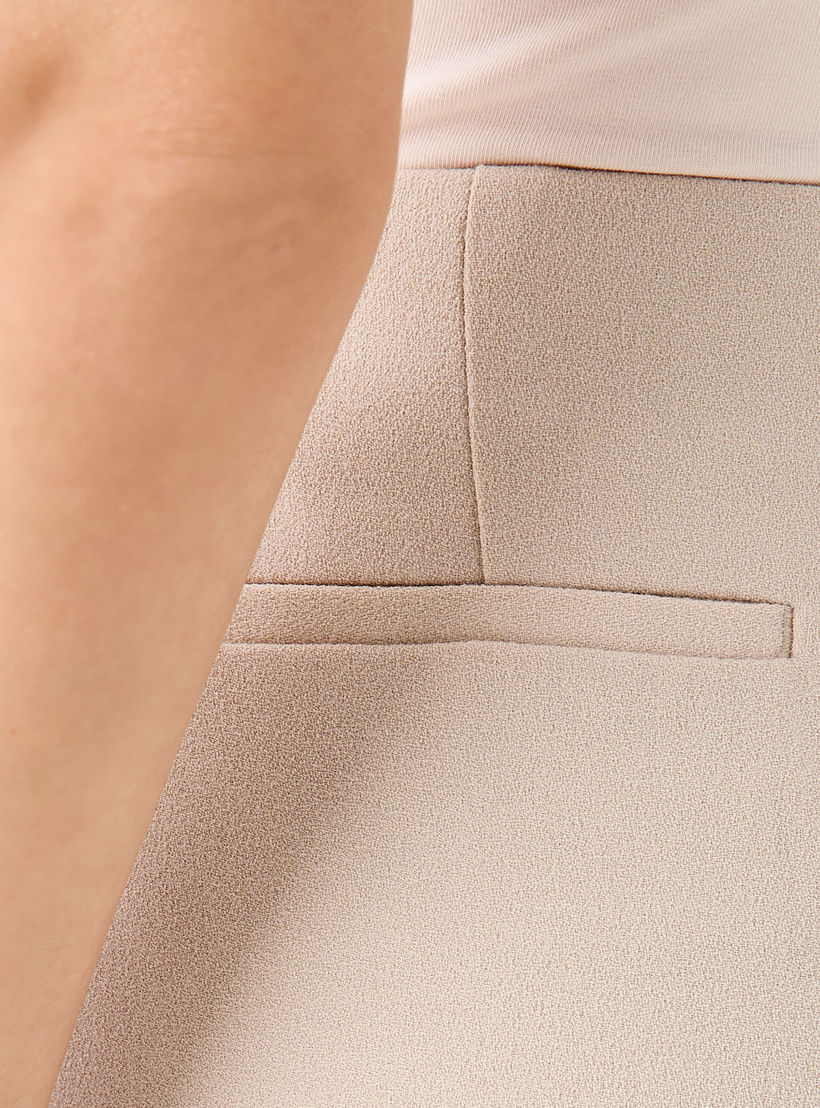 بنطلون بكسرات أمامية وقصة عادية-women-clothing-coordsets-image-5