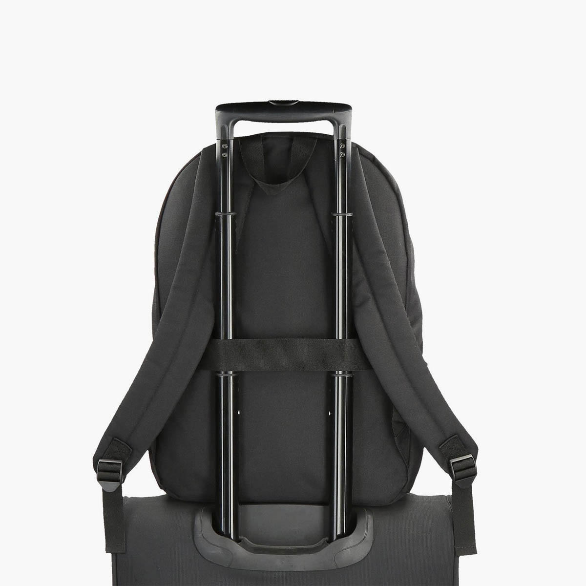 Reebok Logo Print School Backpack with Adjustable Straps and Zip Closure - 38x19x43 cm-school-bagsandbackpacks-backpacks-image-7