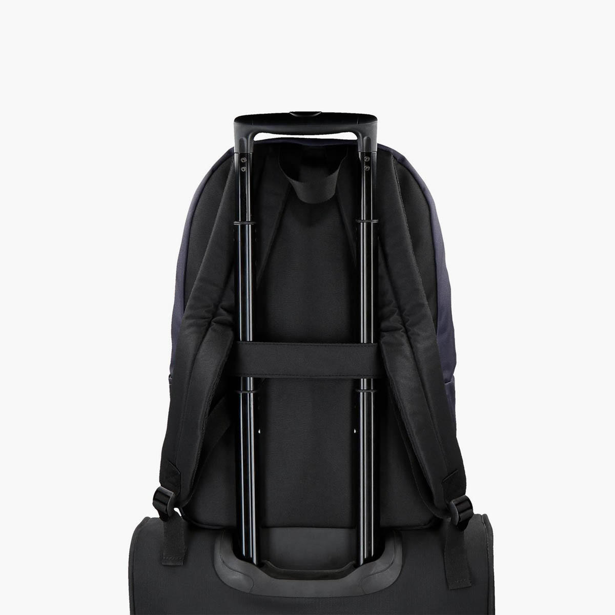 Reebok Logo Print School Backpack with Adjustable Straps and Zip Closure - 38x19x43 cm-school-bagsandbackpacks-backpacks-image-8