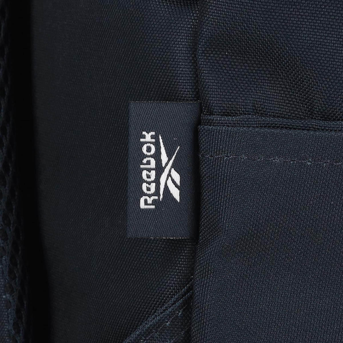 Reebok Logo Print School Backpack with Adjustable Straps and Zip Closure - 38x19x43 cm-school-bagsandbackpacks-backpacks-image-9
