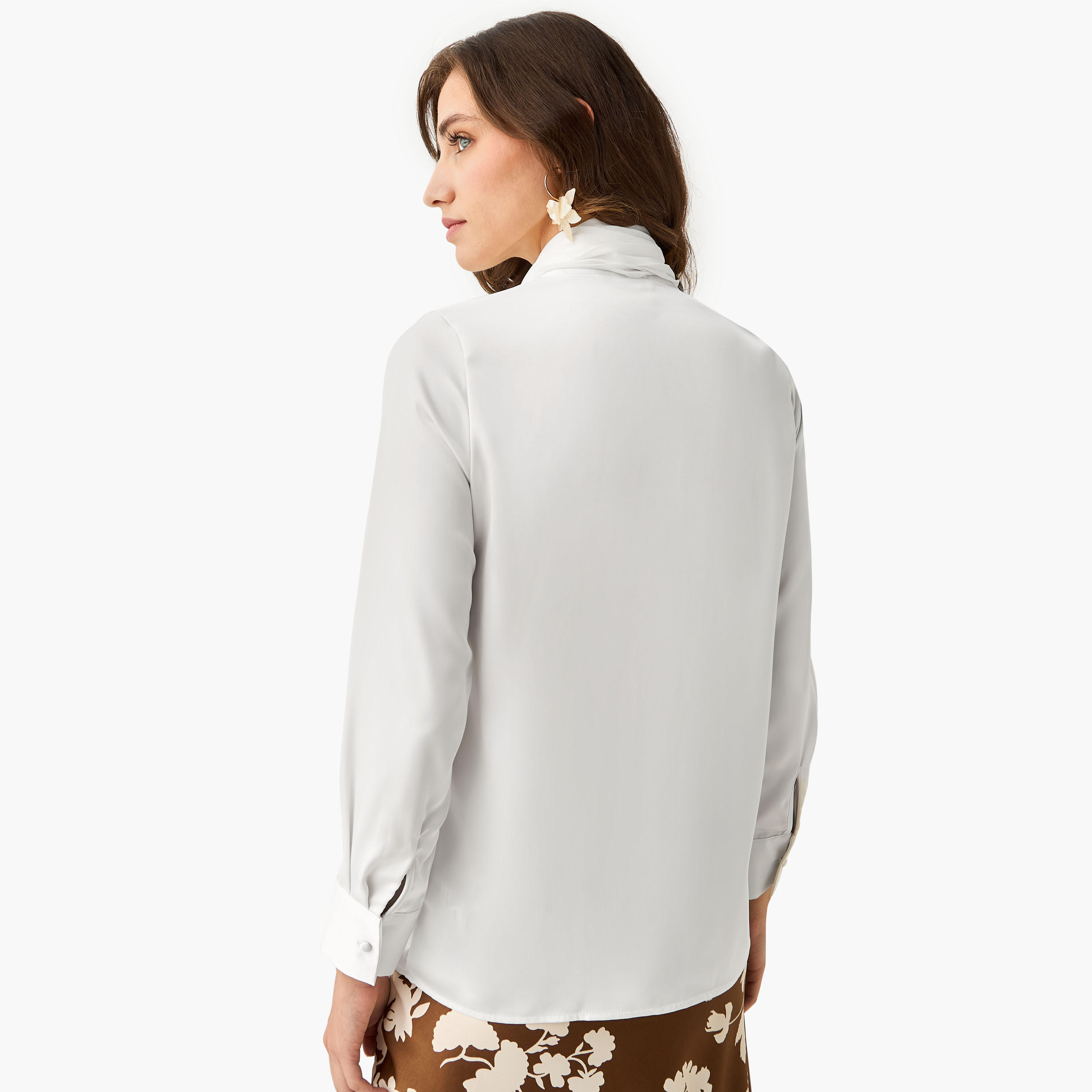 قميص بقصة عادية ووشاح مرفق-women-clothing-shirtsandblouses-shirts-image-4