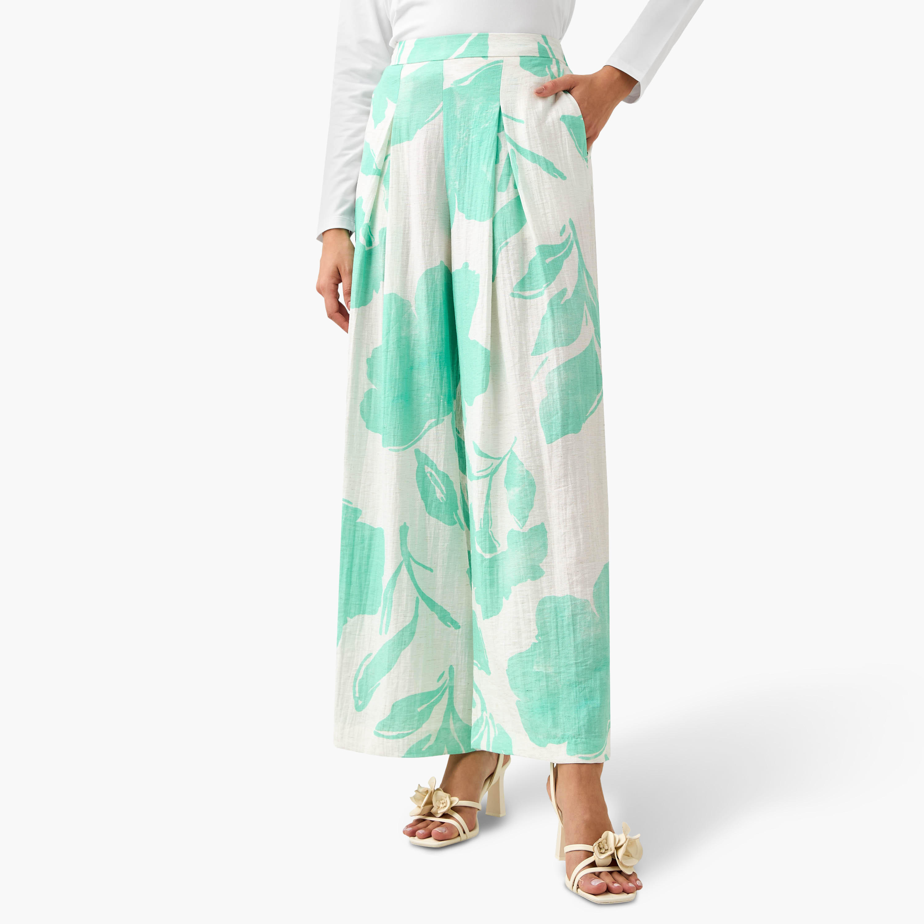 بنطلون واسع الساقين بطبعات زهور مع كسرات-women-clothing-bottoms-trousers-image-3