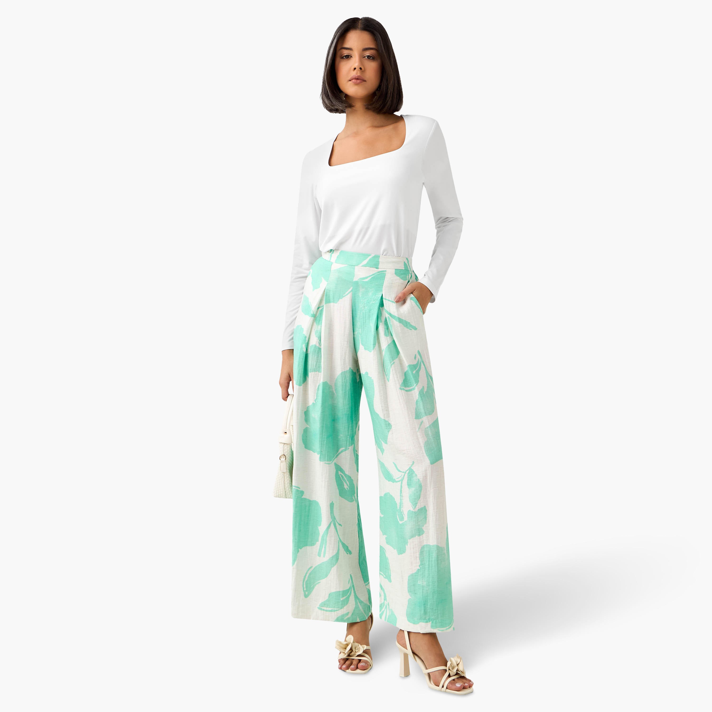بنطلون واسع الساقين بطبعات زهور مع كسرات-women-clothing-bottoms-trousers-image-5